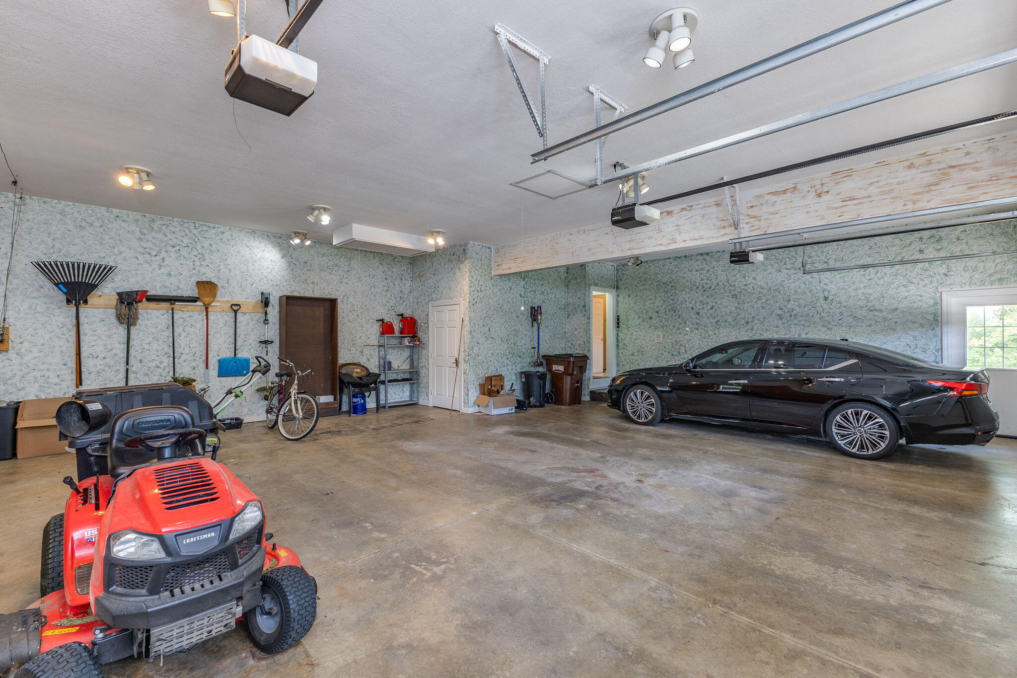 5559 Clover Leaf Drive, Greenville, Ohio 45331