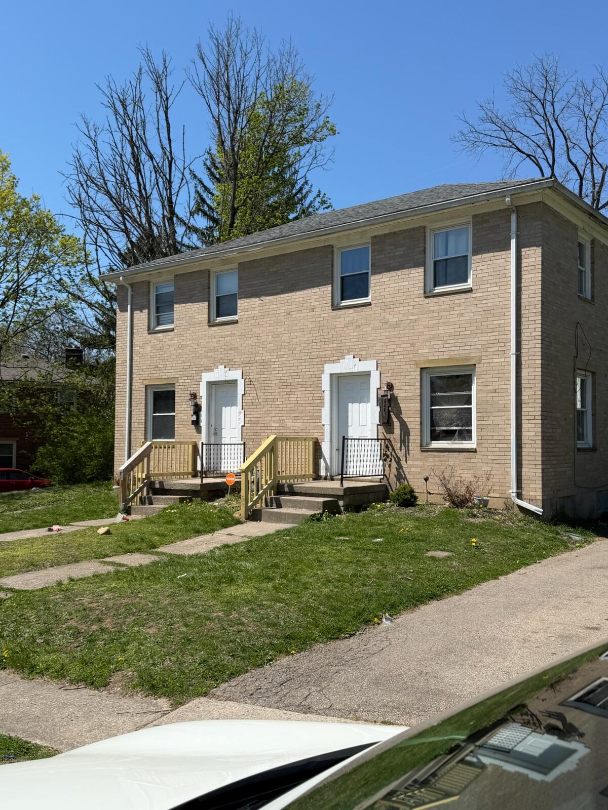 1143 Cedarview Drive, Springfield, Ohio 45503