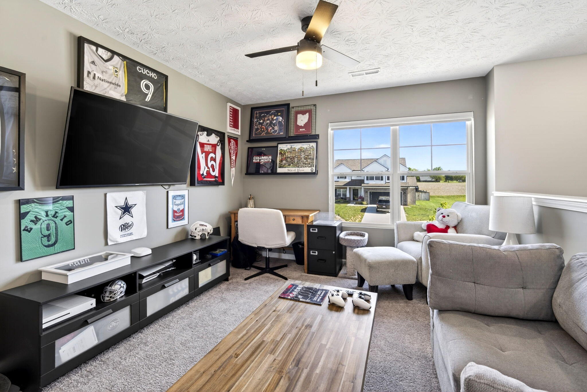 5195 Burton Drive, Springfield, Ohio 45503