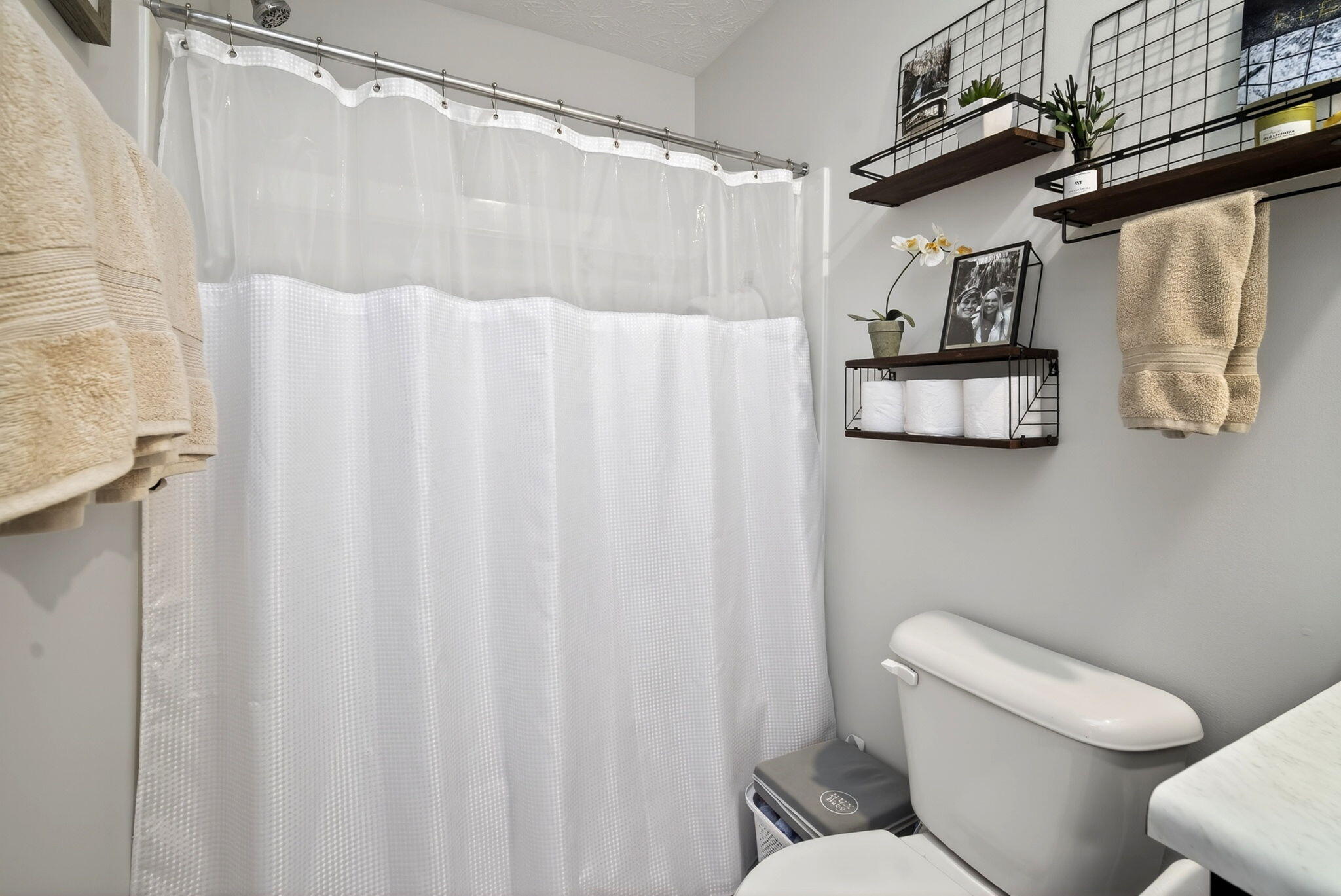 5195 Burton Drive, Springfield, Ohio 45503