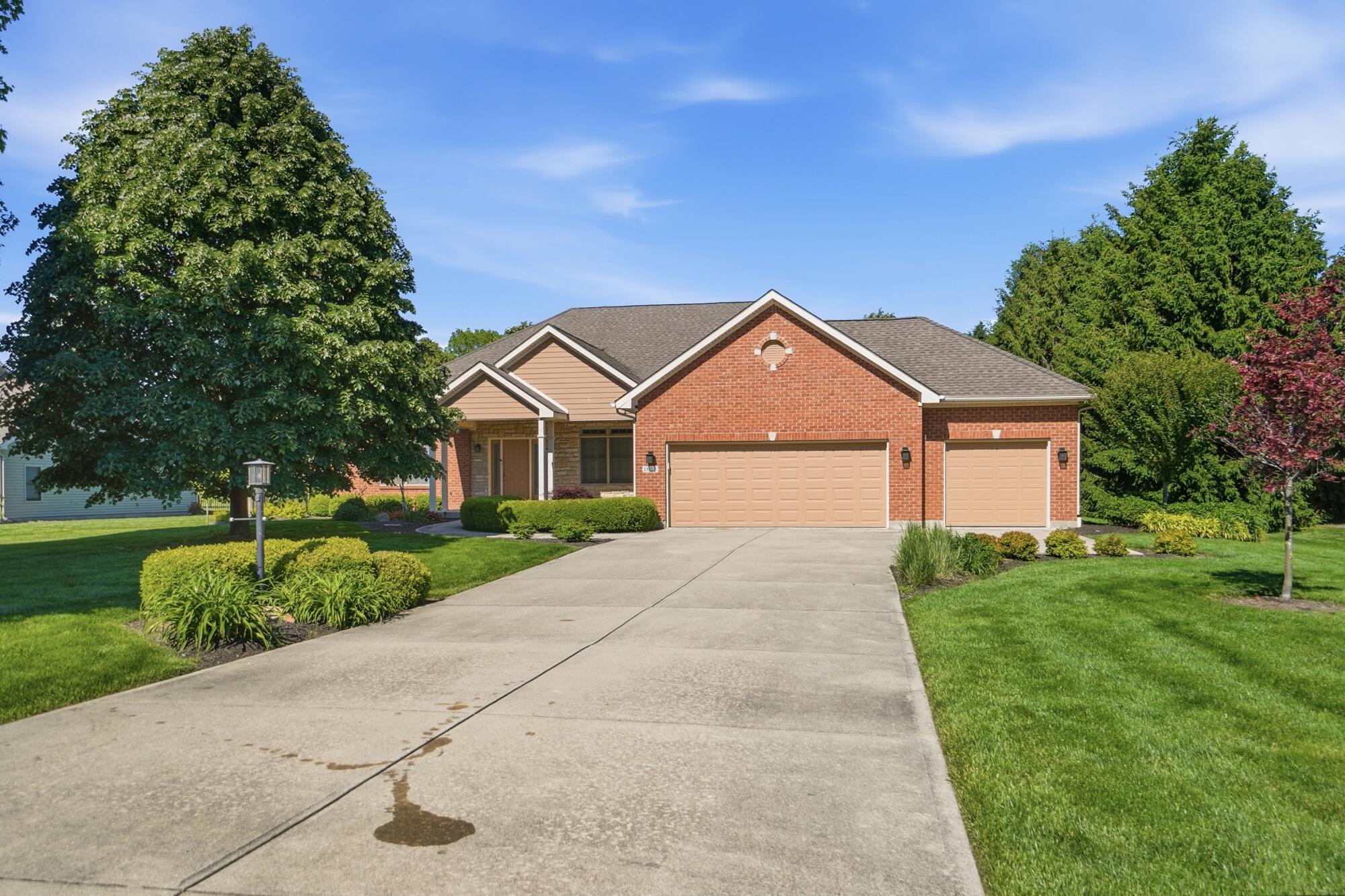 1952 Barnhart Road, Troy, Ohio 45373