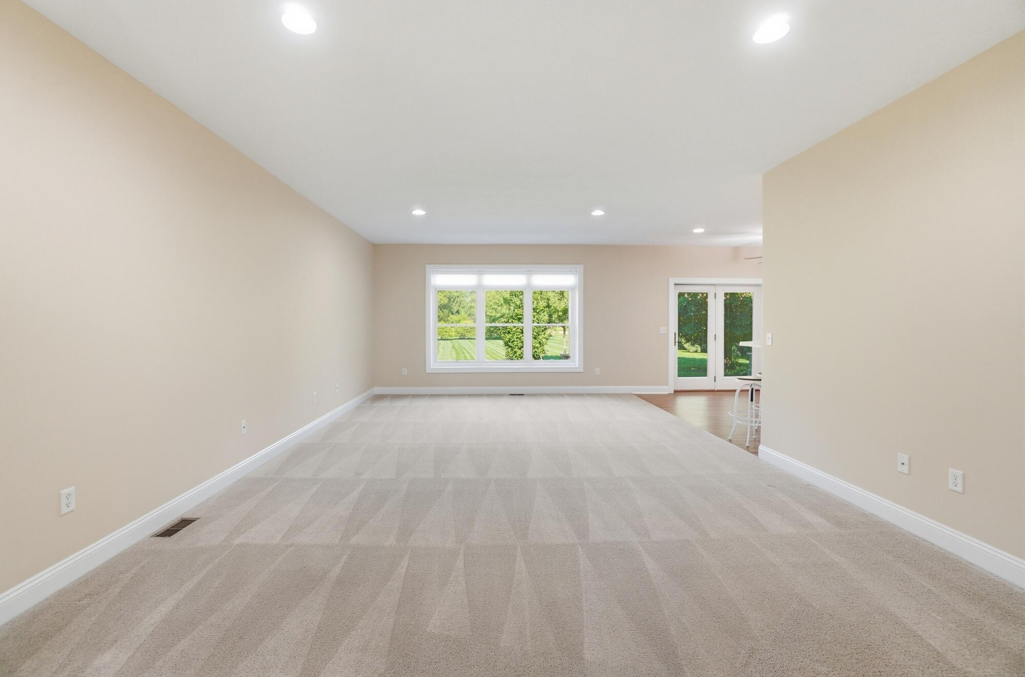 1952 Barnhart Road, Troy, Ohio 45373