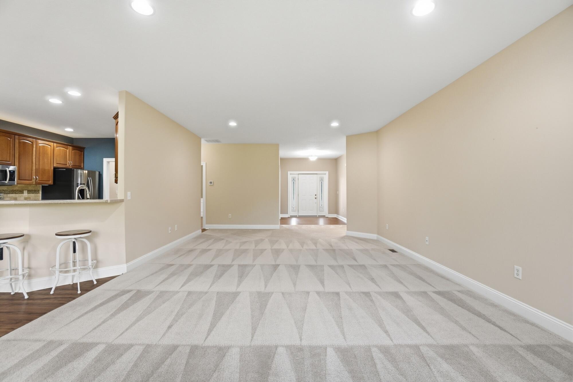 1952 Barnhart Road, Troy, Ohio 45373