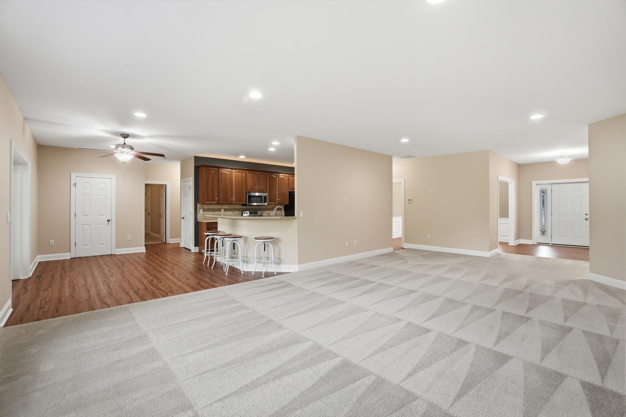 1952 Barnhart Road, Troy, Ohio 45373