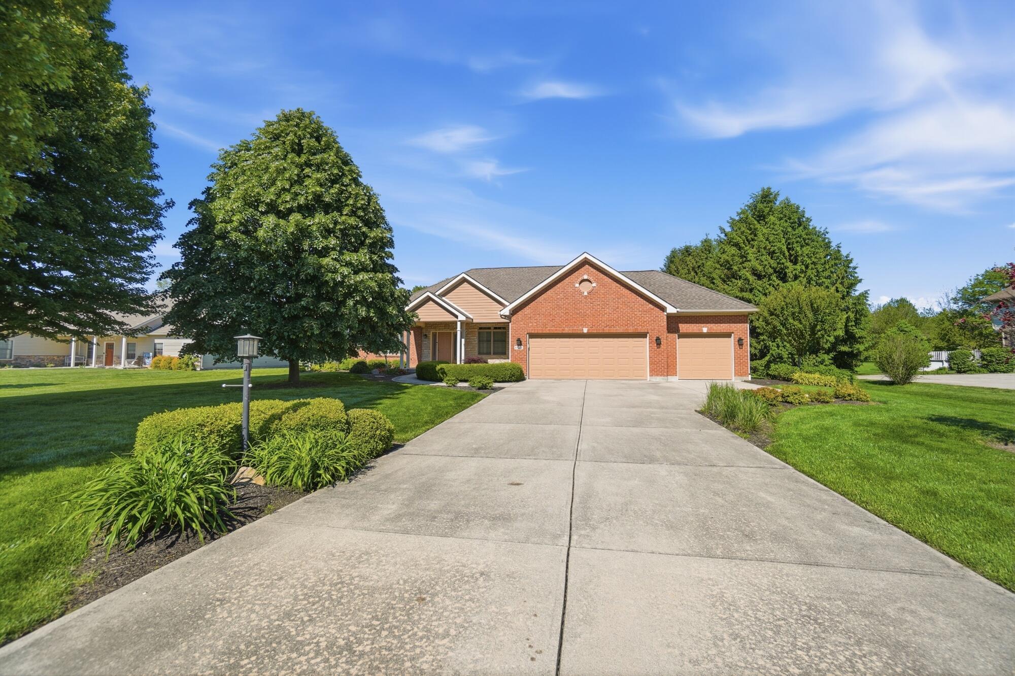 1952 Barnhart Road, Troy, Ohio 45373