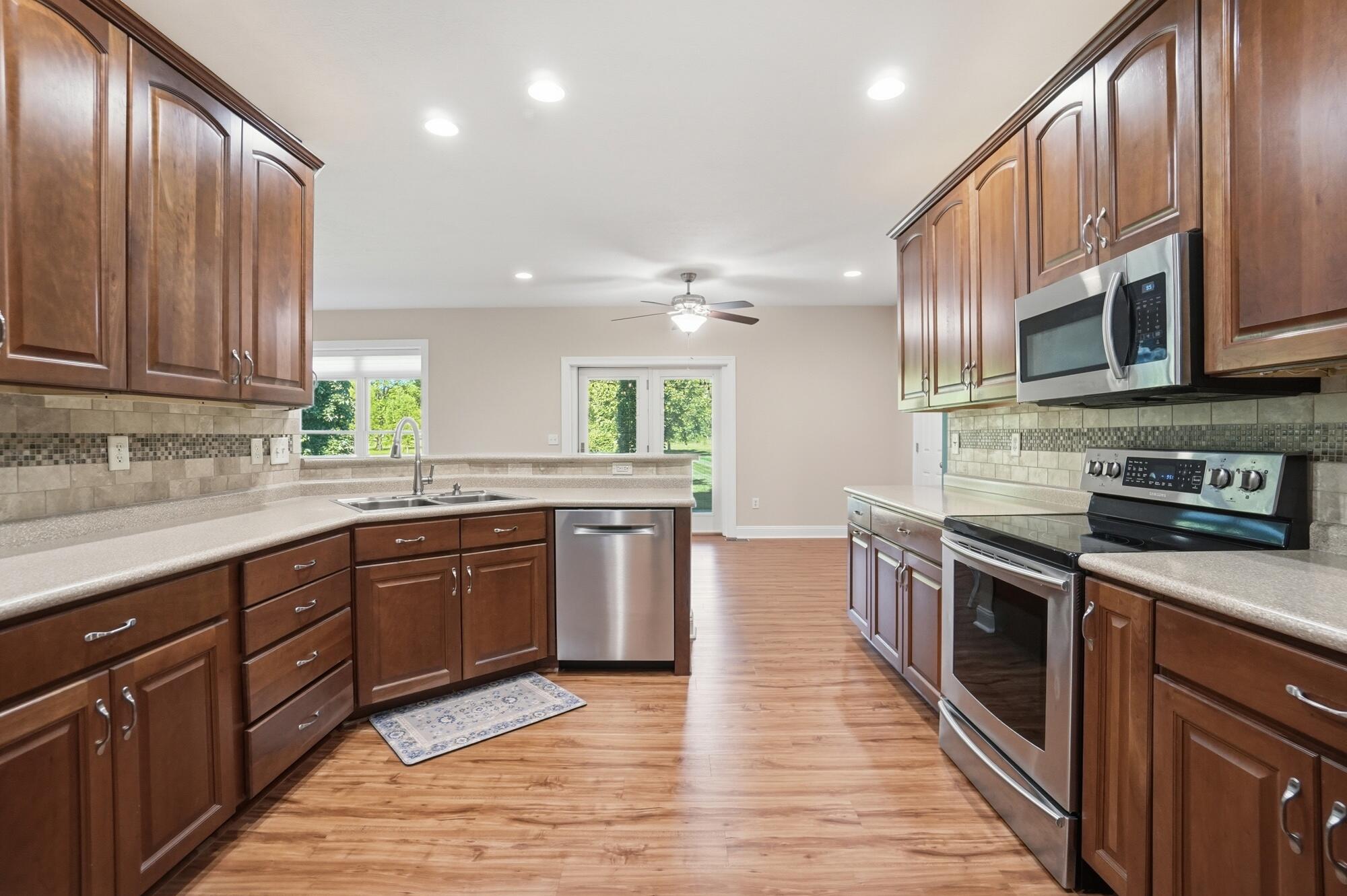 1952 Barnhart Road, Troy, Ohio 45373