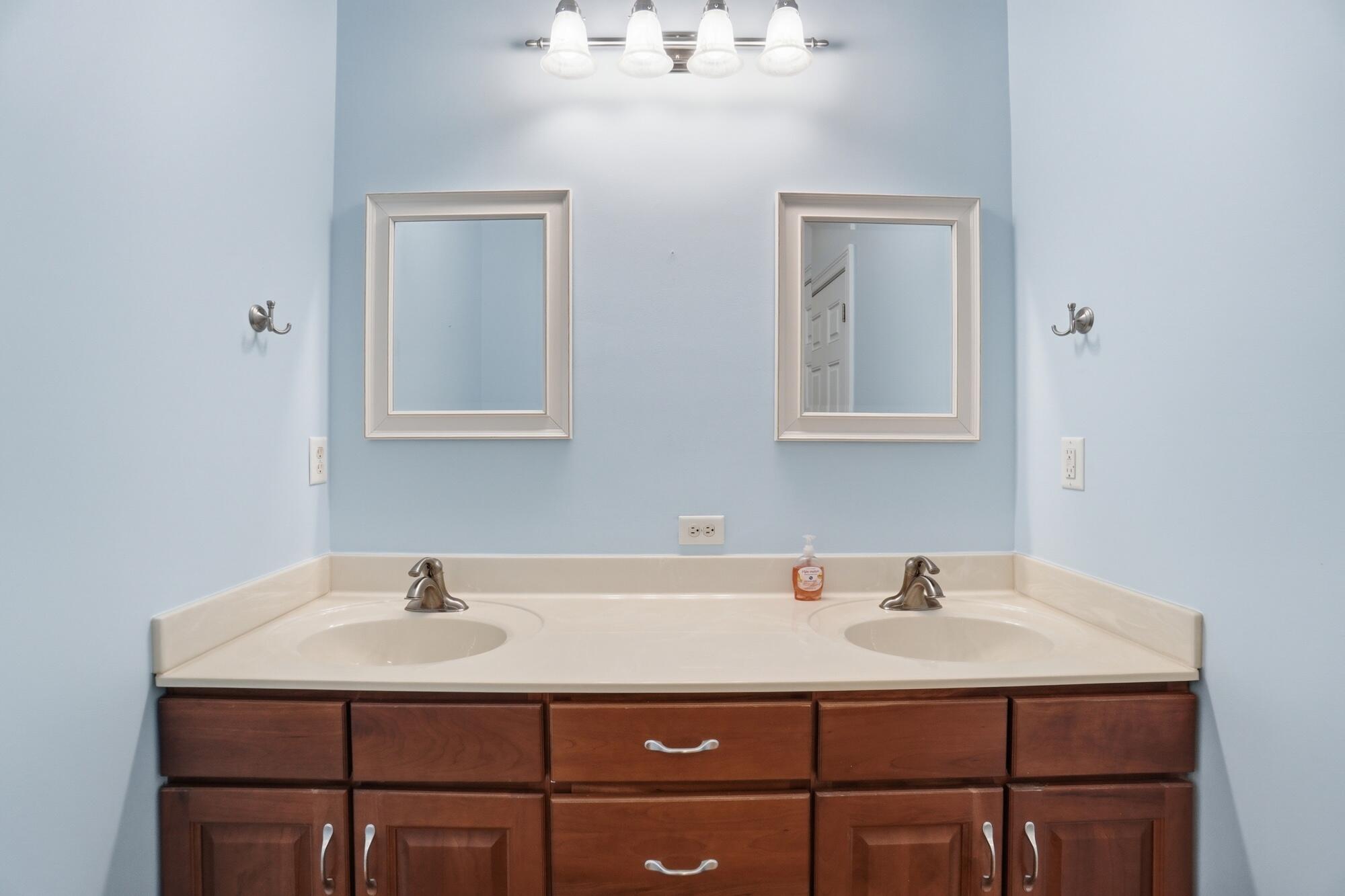 1952 Barnhart Road, Troy, Ohio 45373