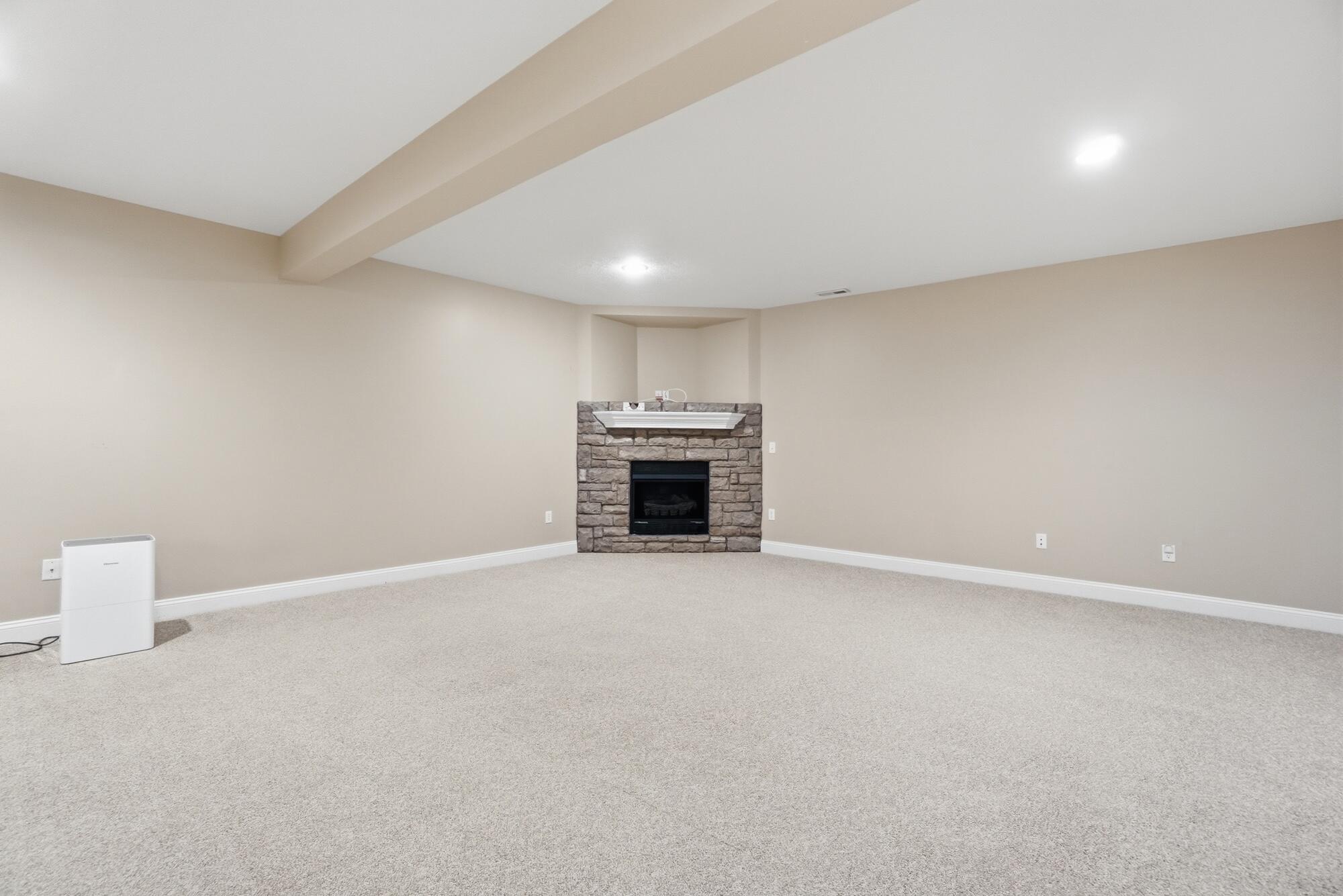 1952 Barnhart Road, Troy, Ohio 45373