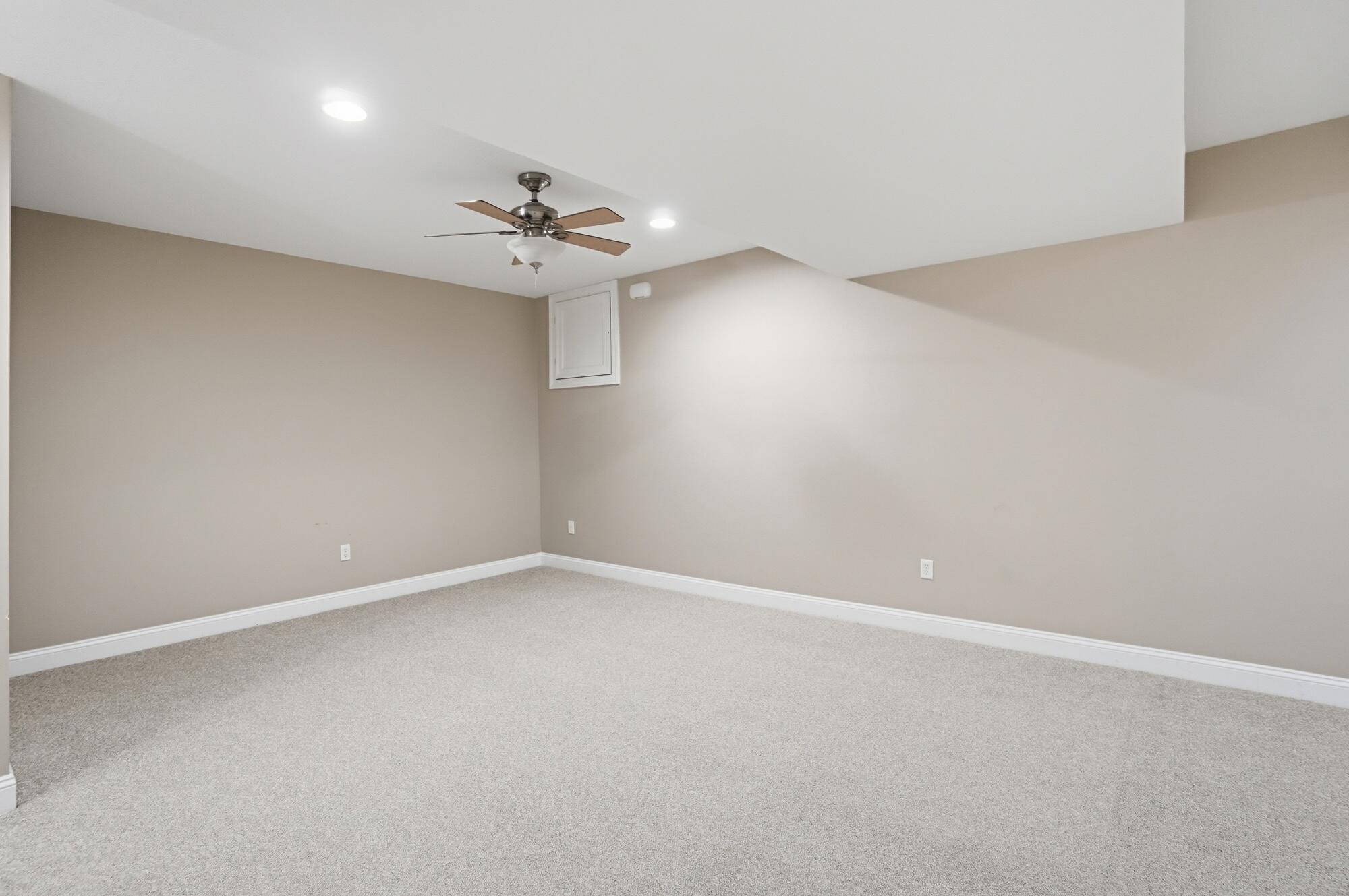 1952 Barnhart Road, Troy, Ohio 45373