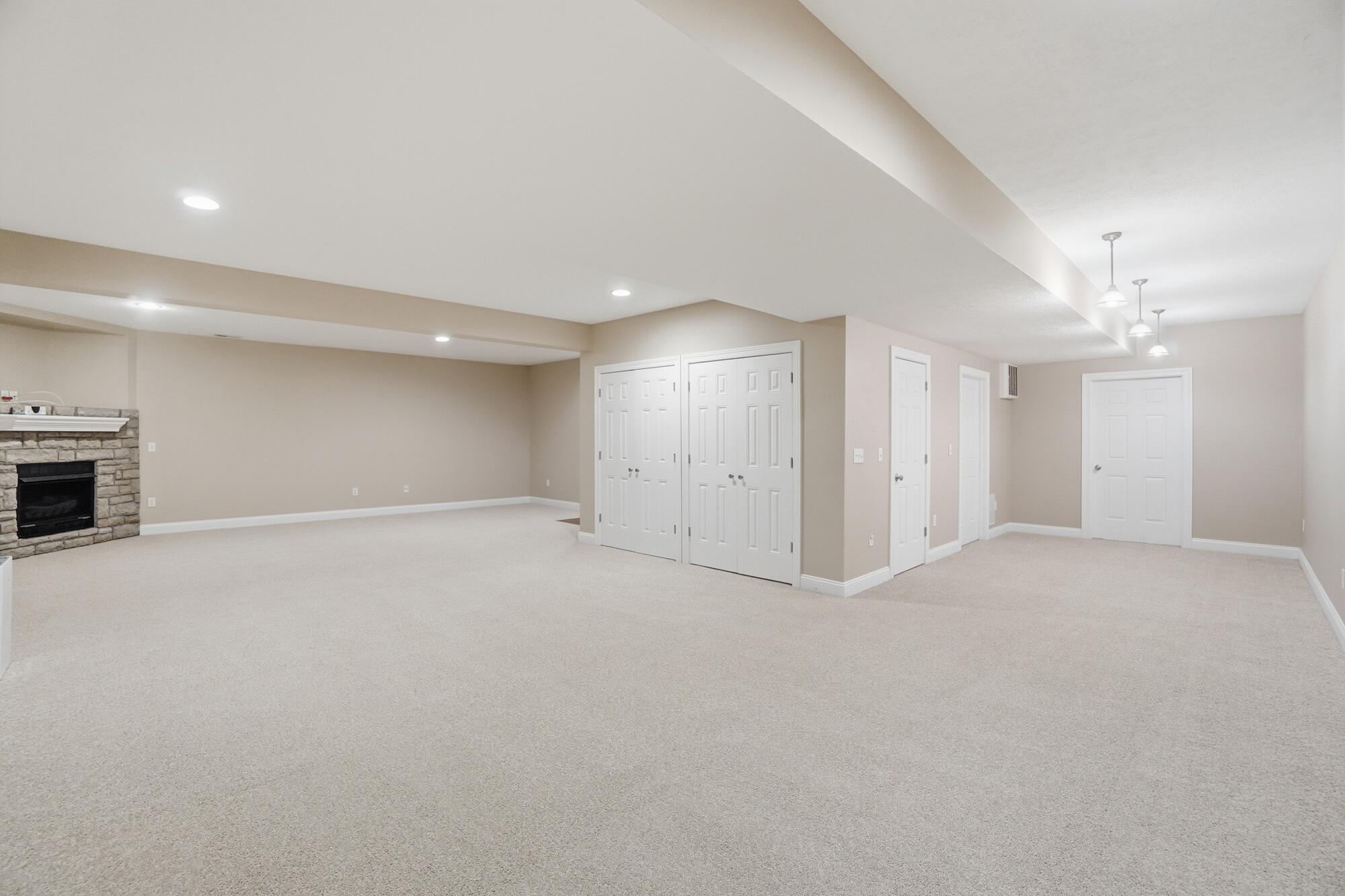 1952 Barnhart Road, Troy, Ohio 45373