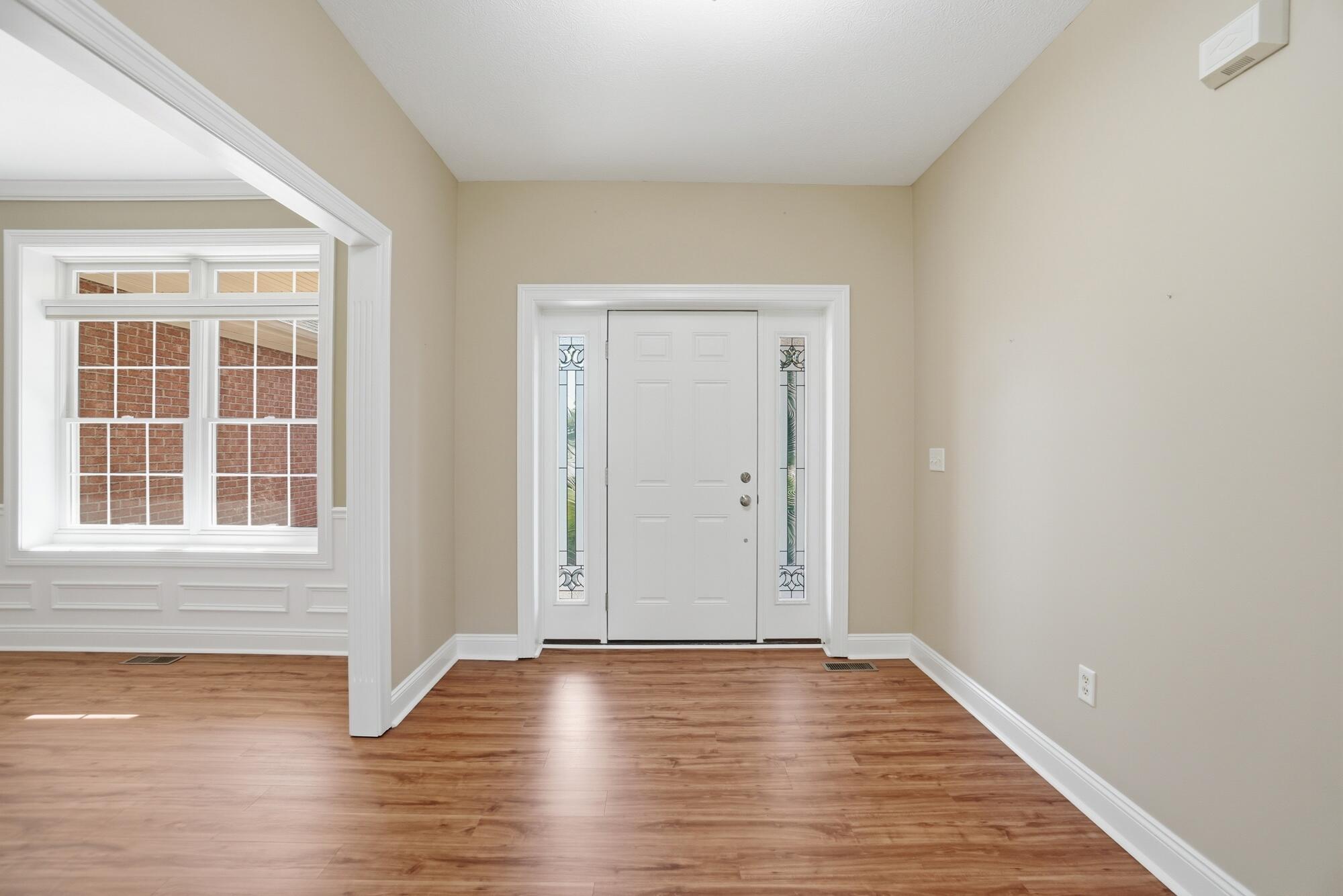 1952 Barnhart Road, Troy, Ohio 45373
