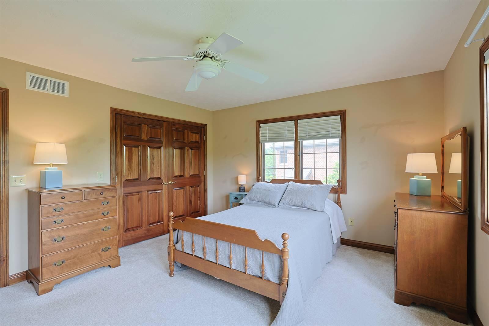 638 Primrose Lane, Tipp City, Ohio 45371
