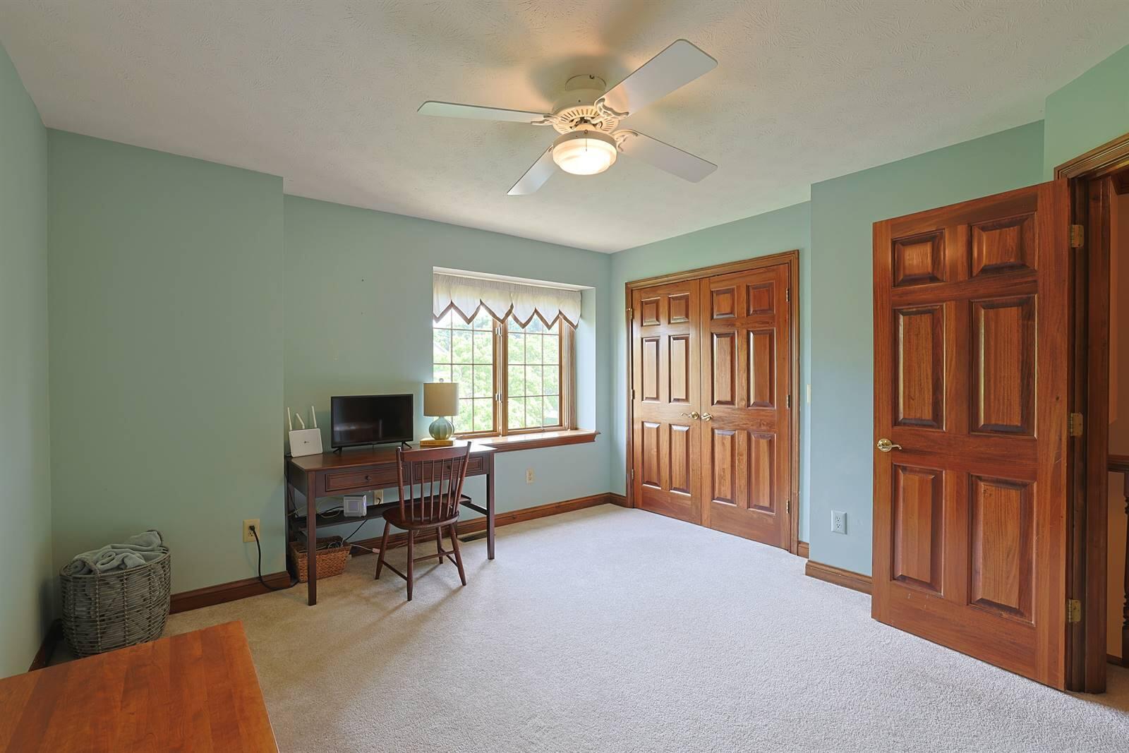 638 Primrose Lane, Tipp City, Ohio 45371