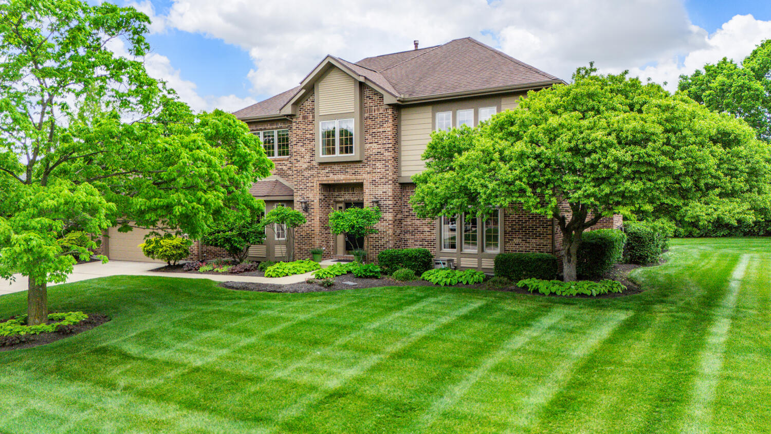 638 Primrose Lane, Tipp City, Ohio 45371