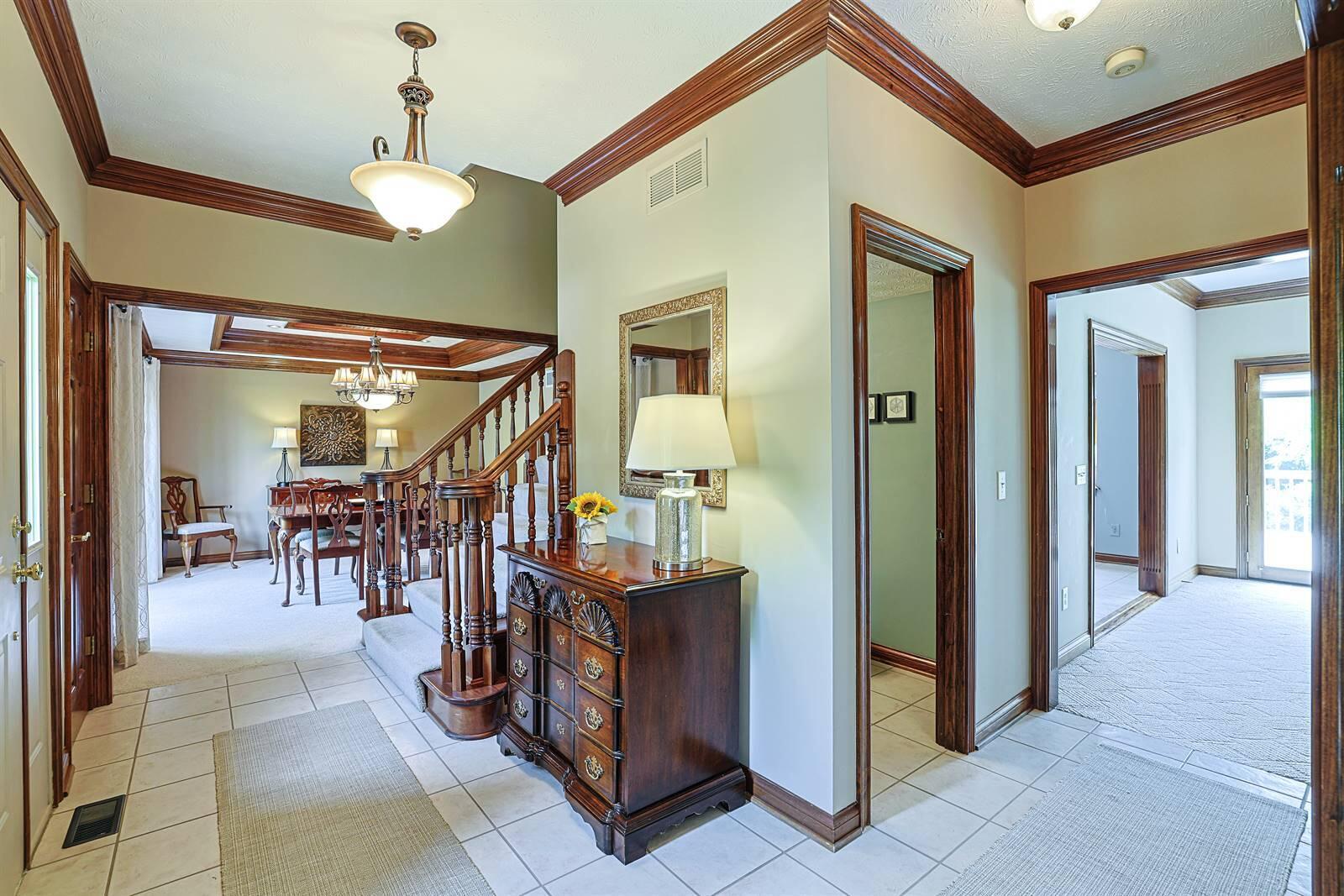 638 Primrose Lane, Tipp City, Ohio 45371