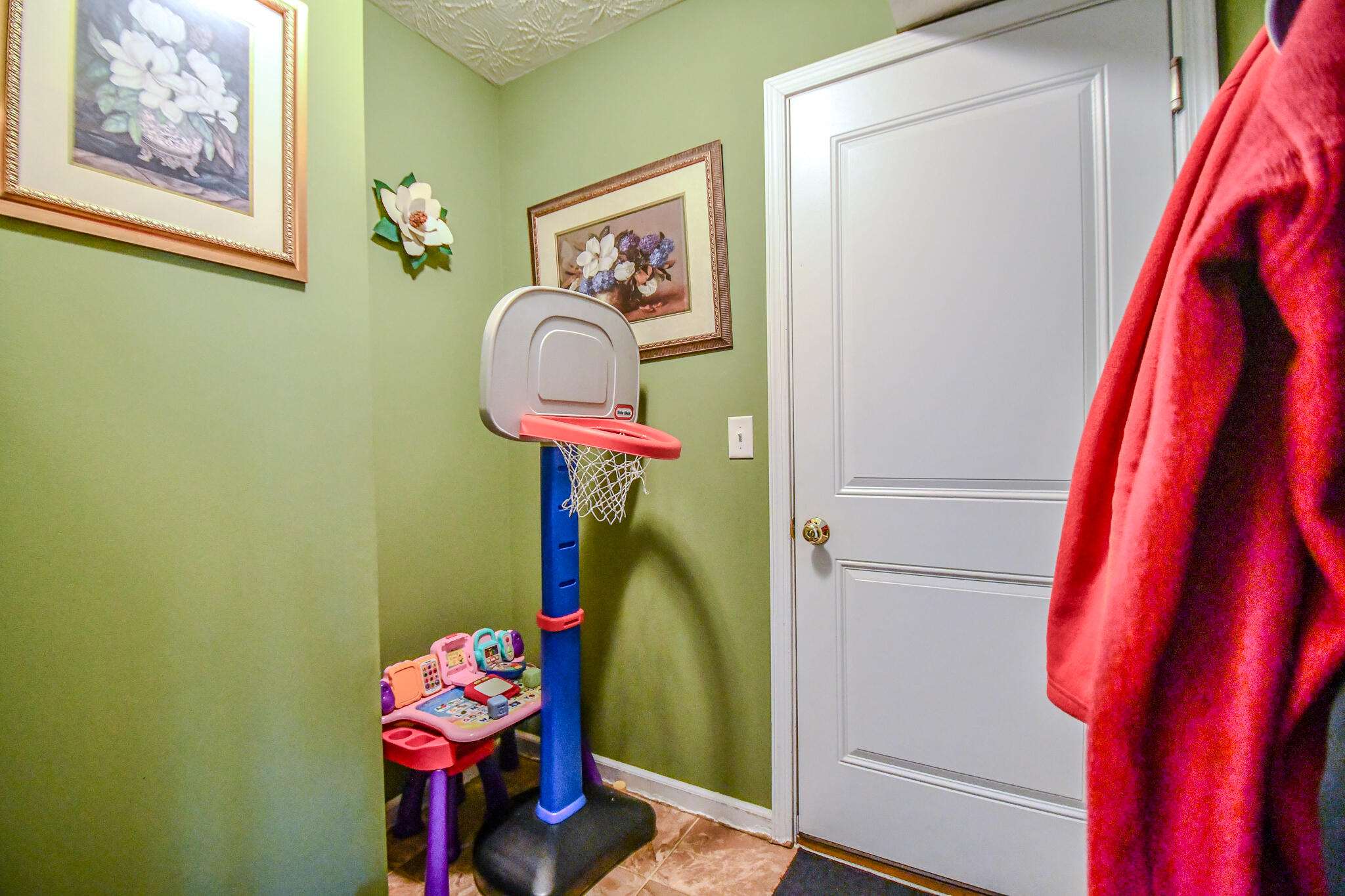 2111 Willow Oak Court, Dayton, Ohio 45439