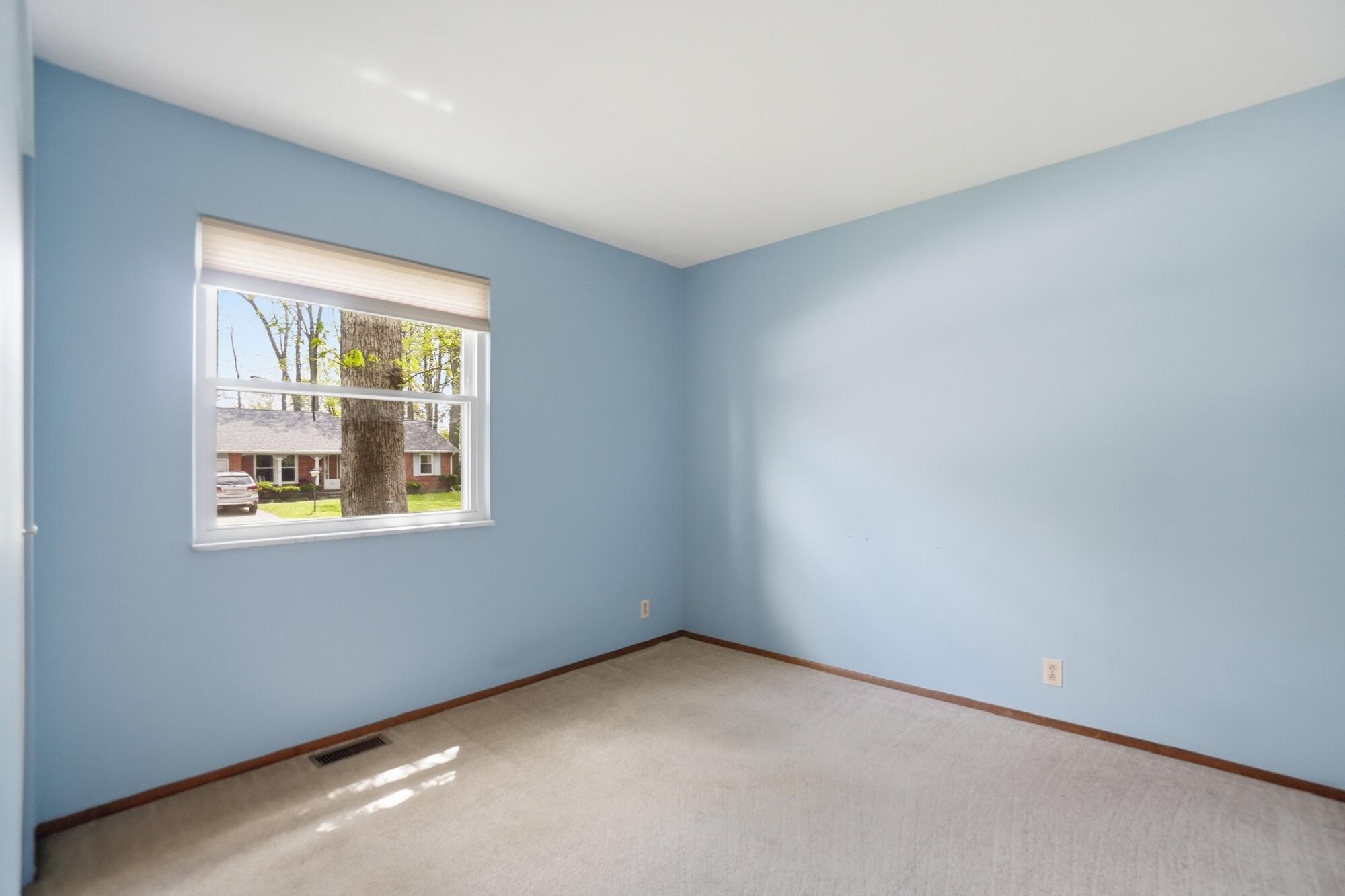 115 Barnsbury Drive, Lima, Ohio 45804