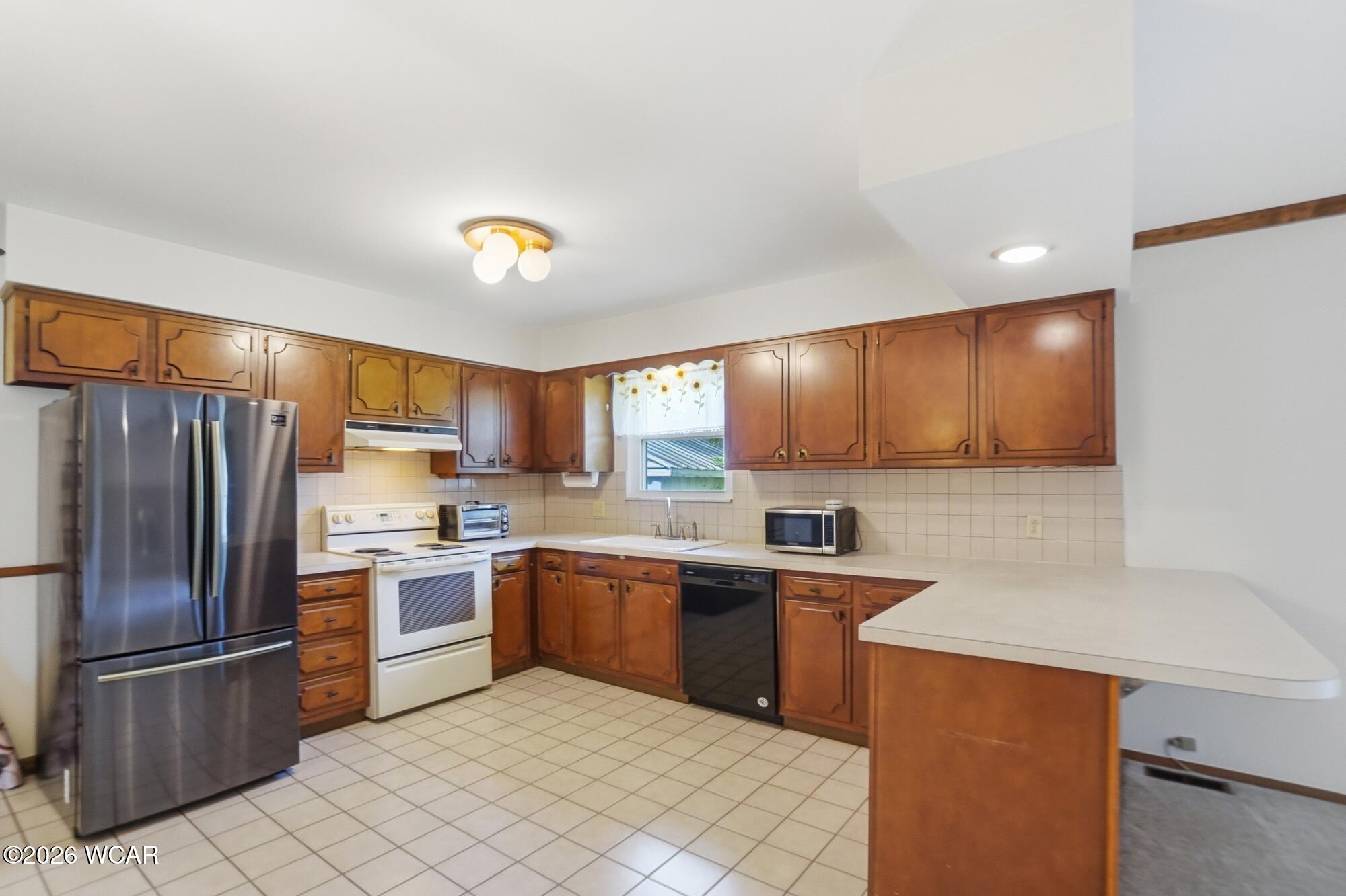115 Barnsbury Drive, Lima, Ohio