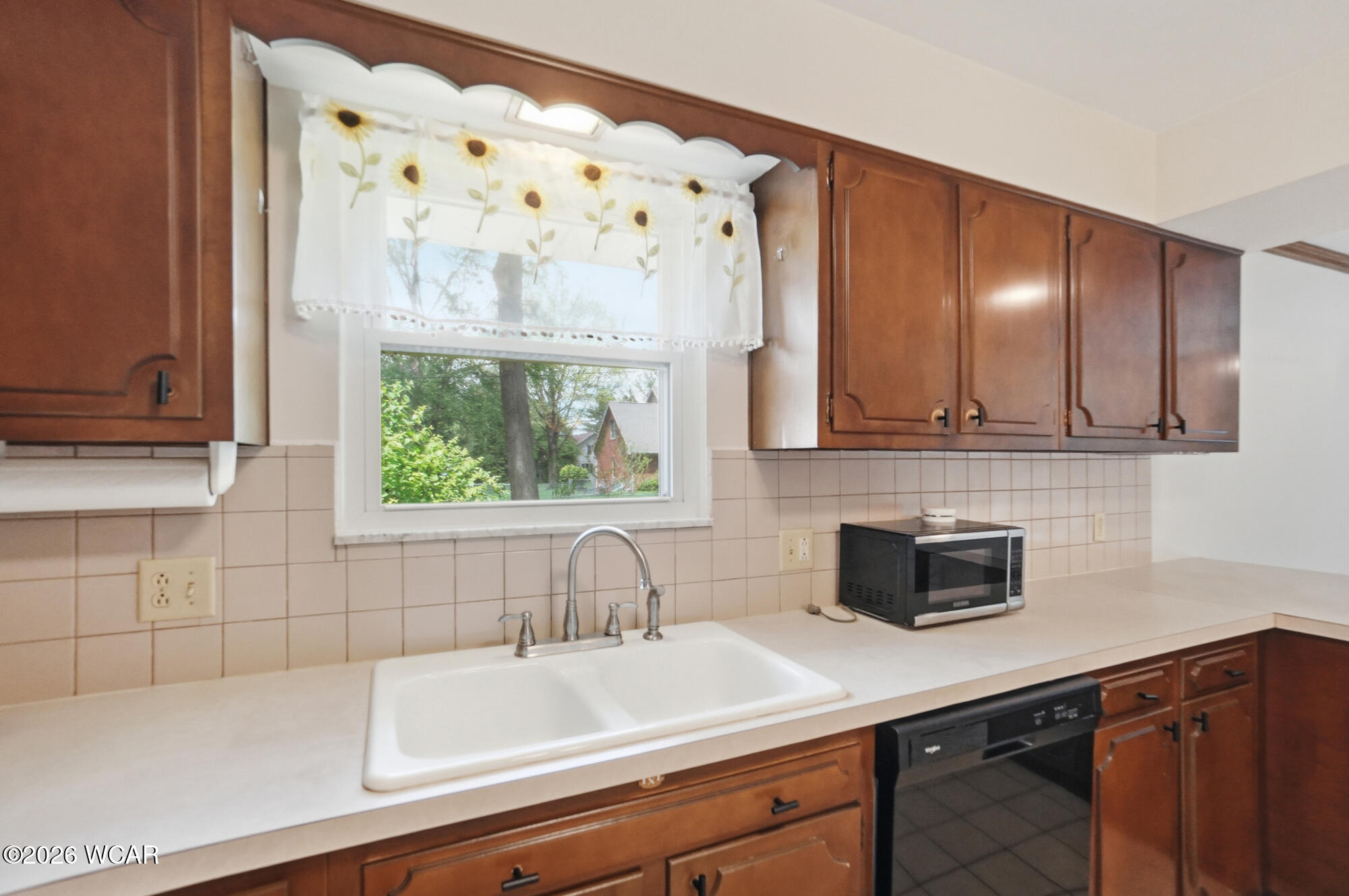 115 Barnsbury Drive, Lima, Ohio