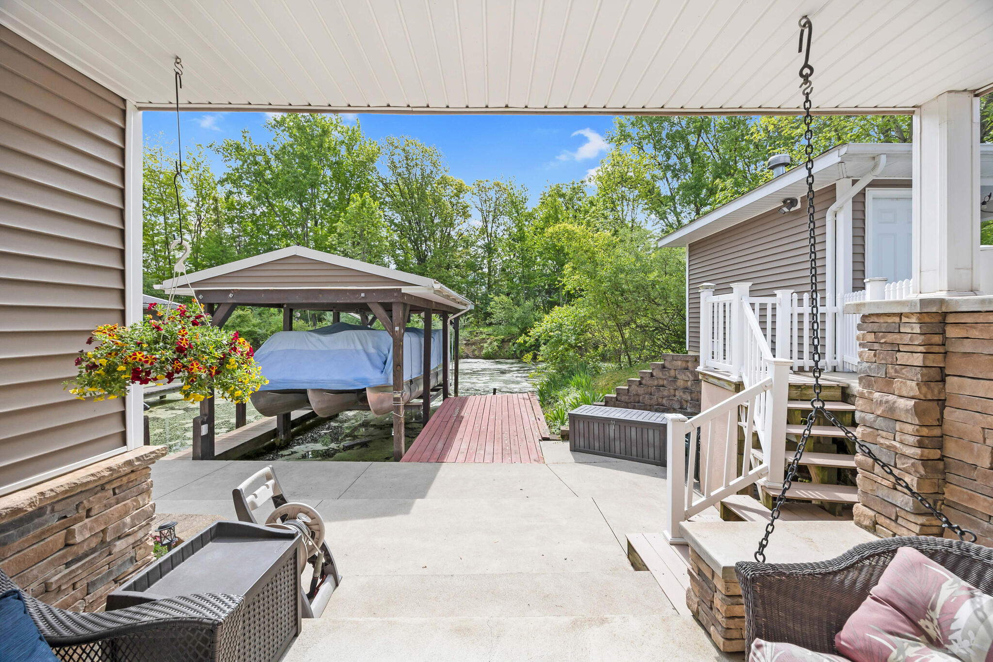 8599 King Avenue, Lakeview, Ohio 43331