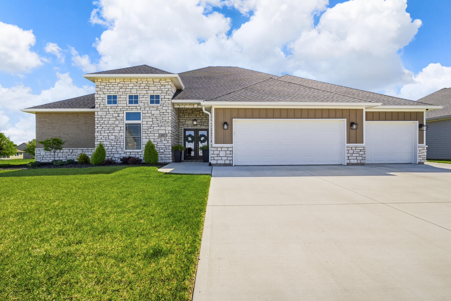 960 Rosenthal Drive, Tipp City, Ohio 45371