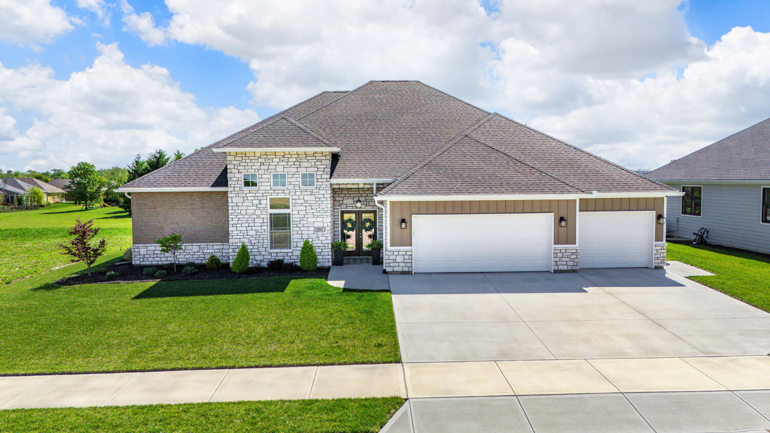 960 Rosenthal Drive, Tipp City, Ohio 45371