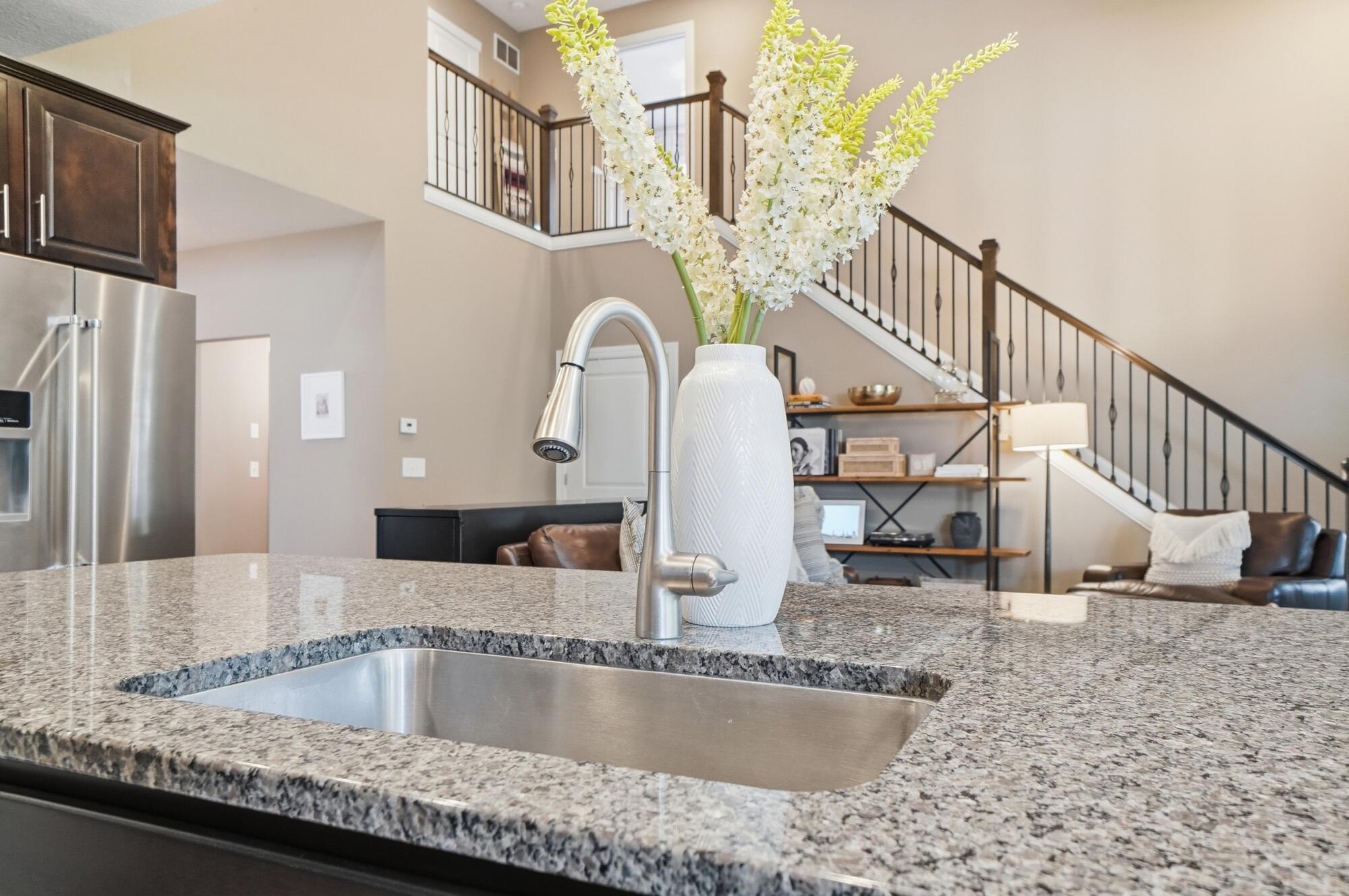 7052 Inchcape Lane, Dublin, Ohio 43016