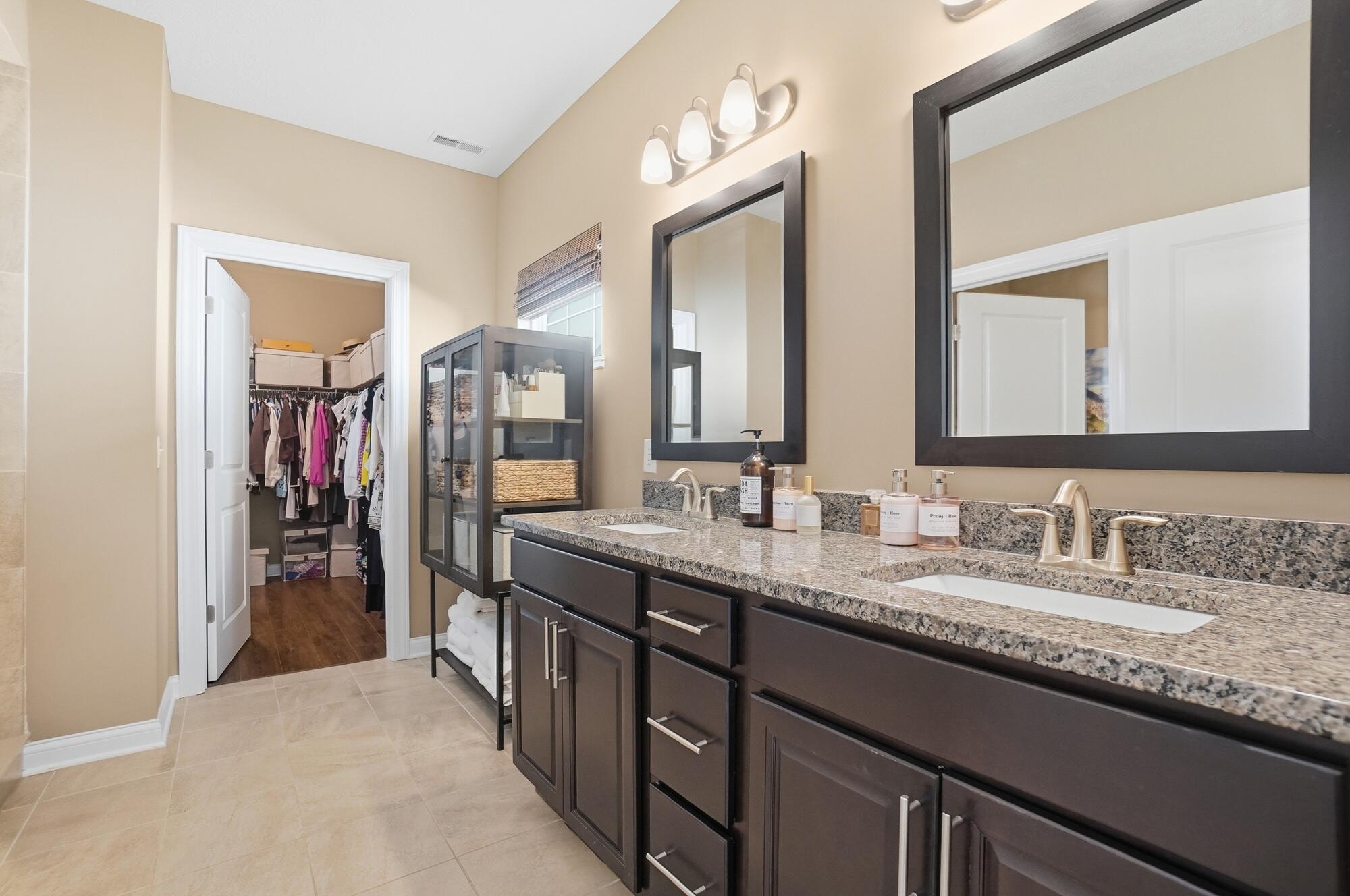 7052 Inchcape Lane, Dublin, Ohio 43016