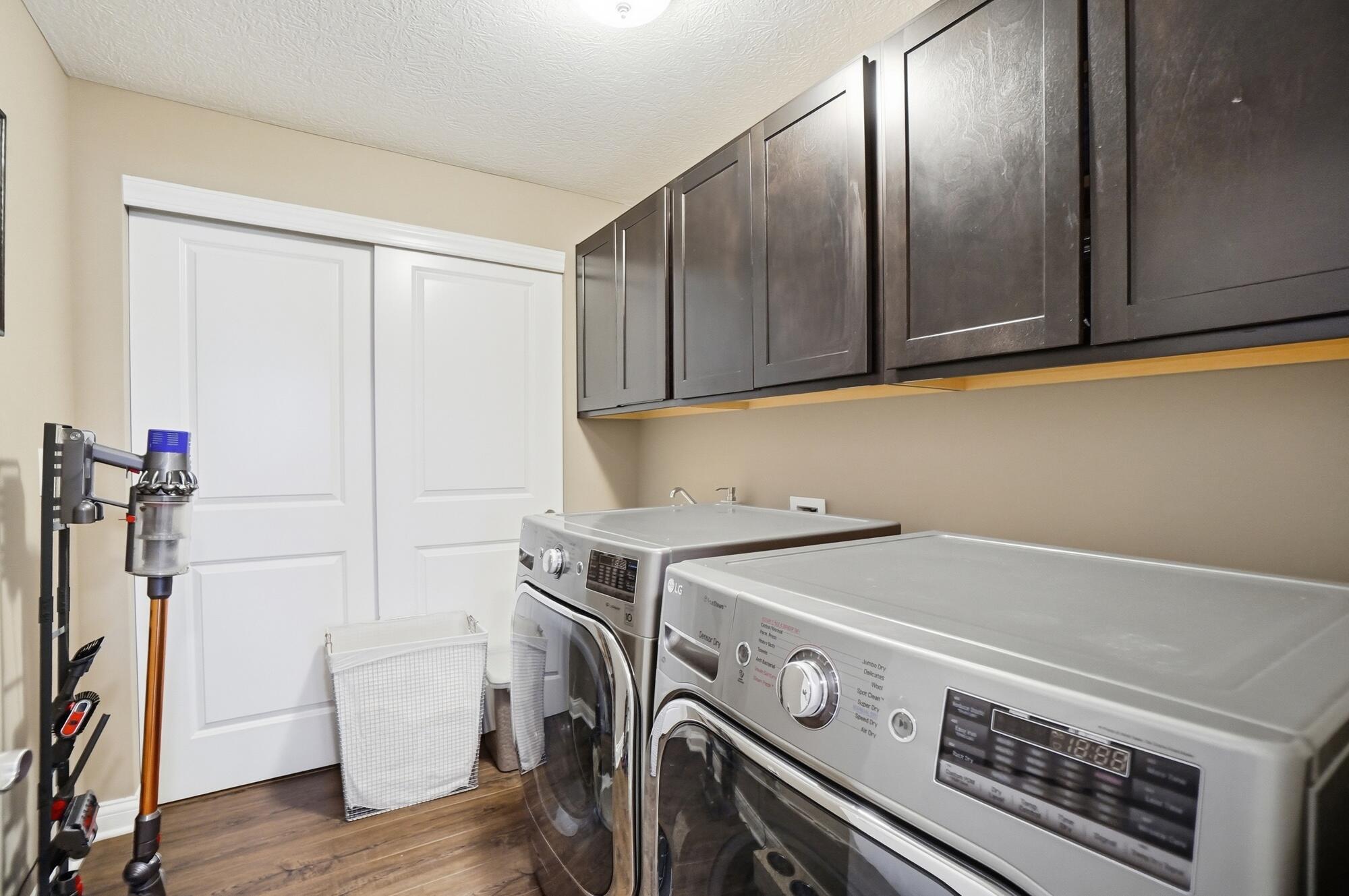 7052 Inchcape Lane, Dublin, Ohio 43016