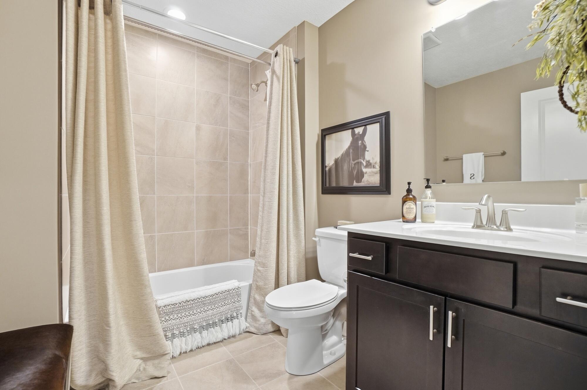 7052 Inchcape Lane, Dublin, Ohio 43016