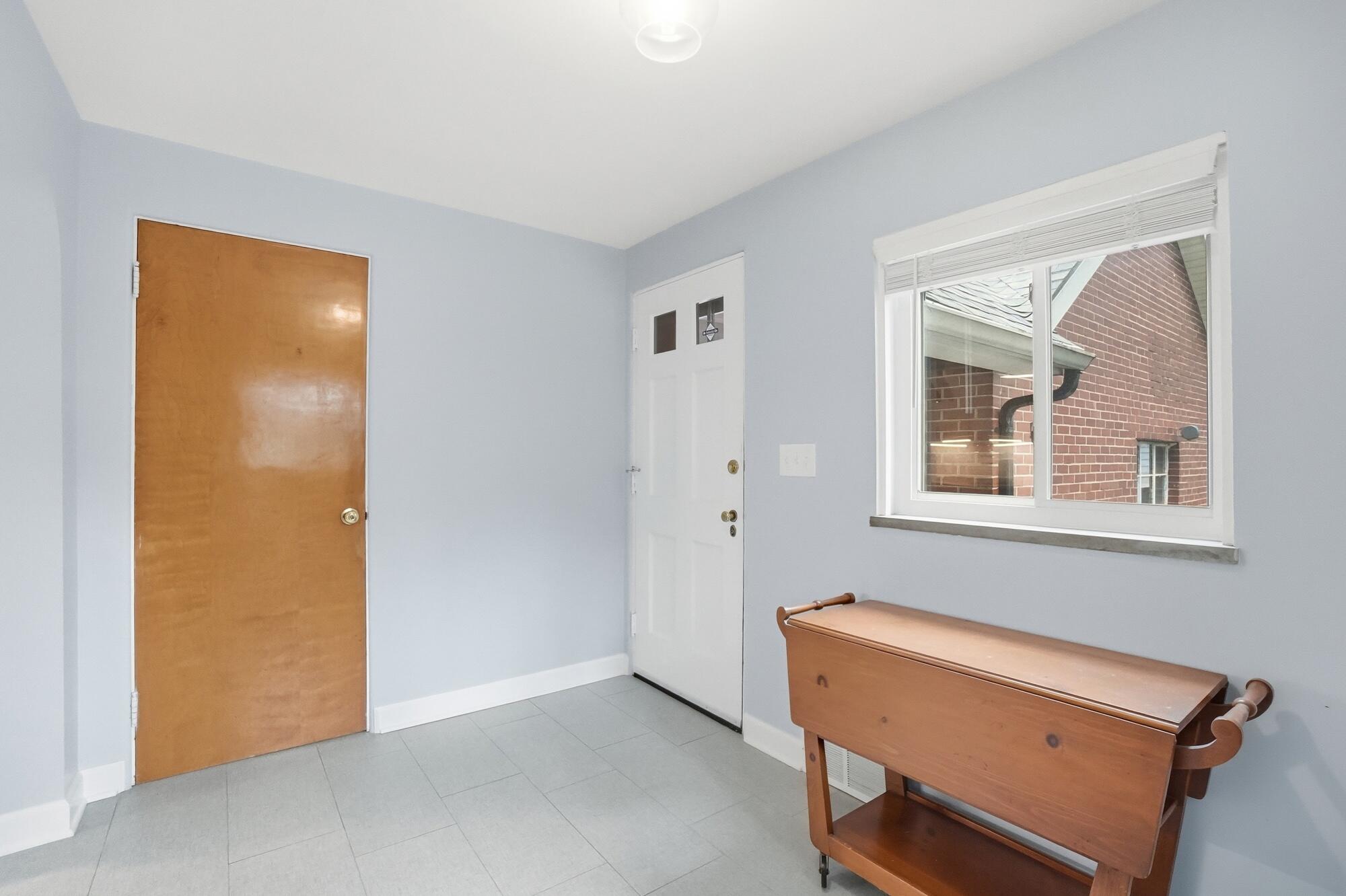 327 Ardmore Road, Springfield, Ohio 45504
