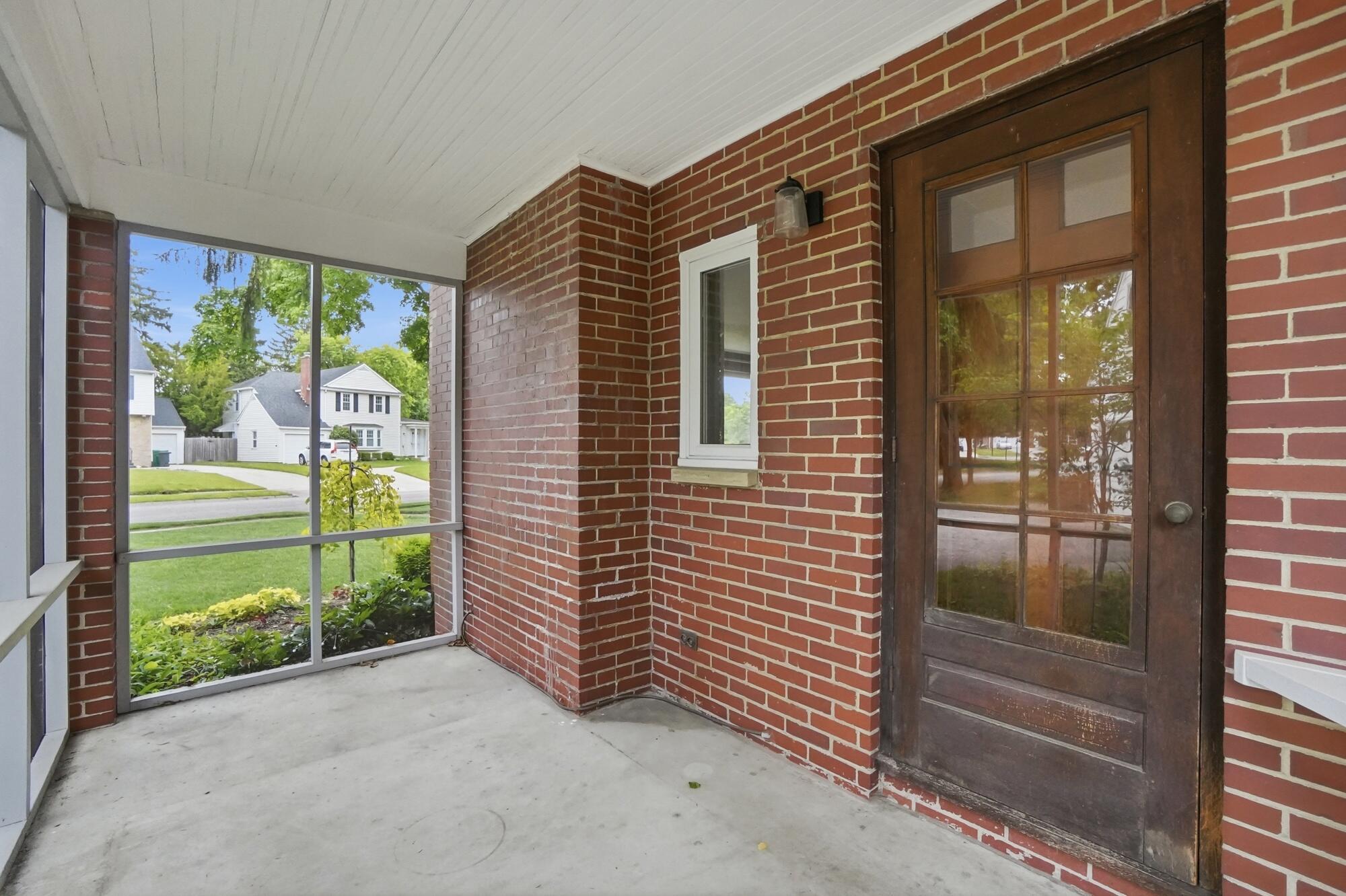 327 Ardmore Road, Springfield, Ohio 45504