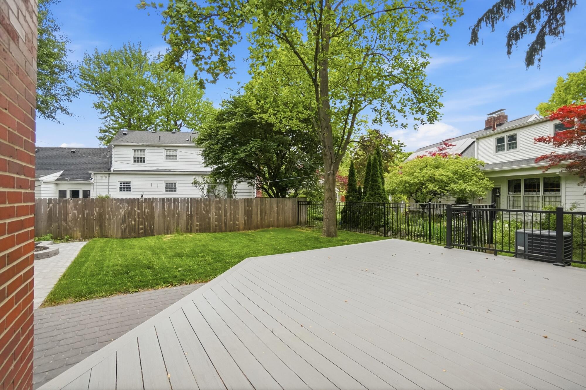 327 Ardmore Road, Springfield, Ohio 45504