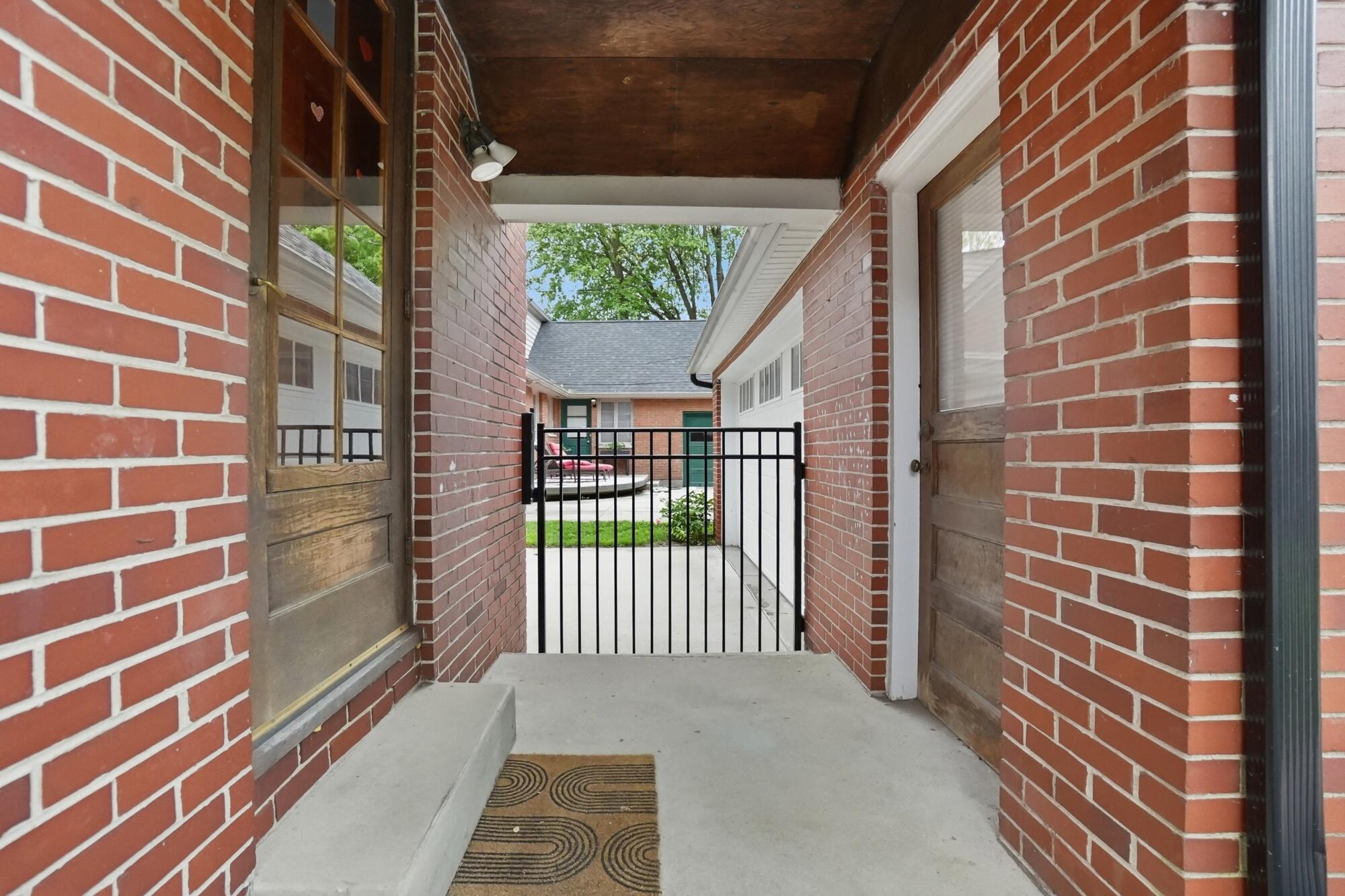 327 Ardmore Road, Springfield, Ohio 45504