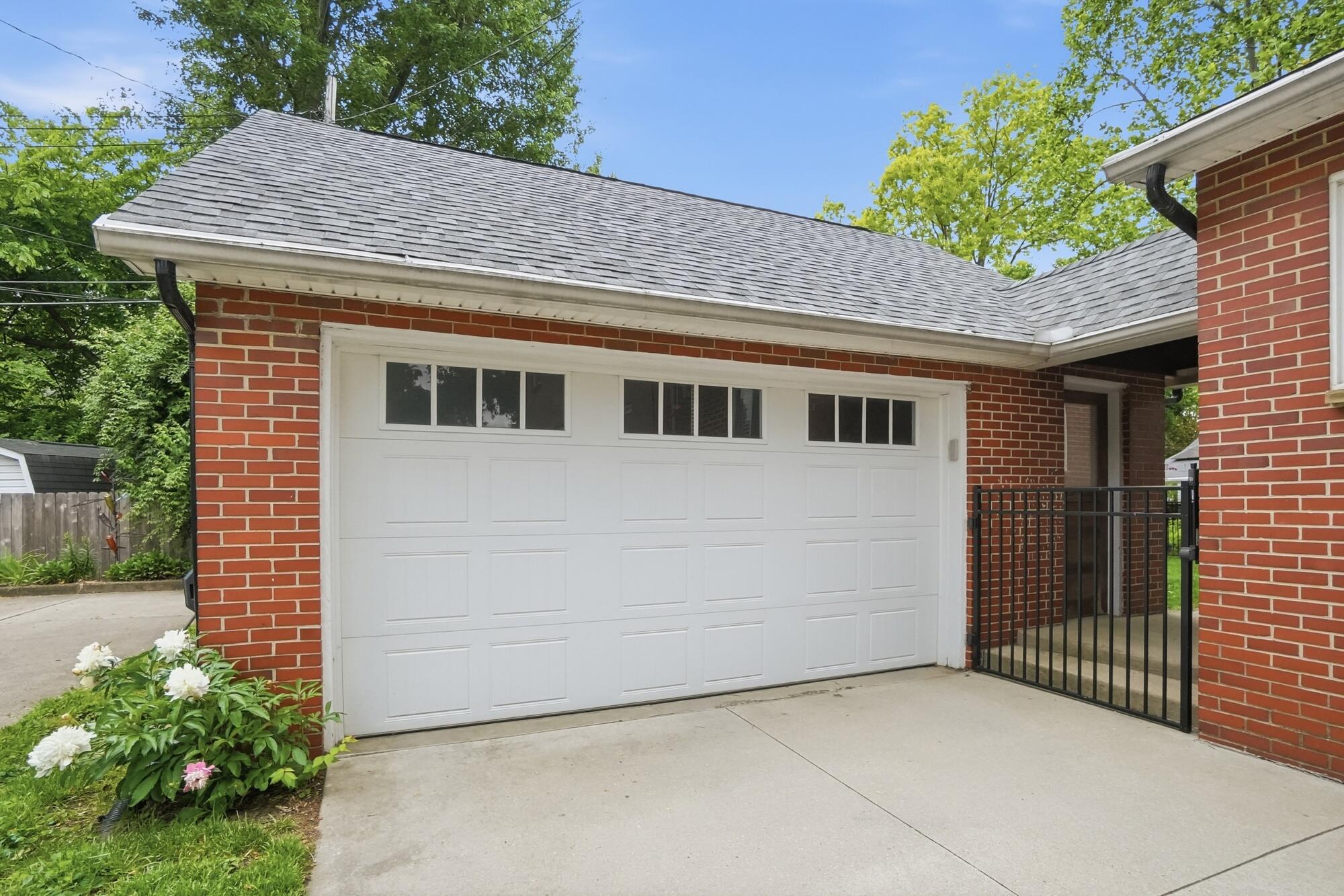 327 Ardmore Road, Springfield, Ohio 45504