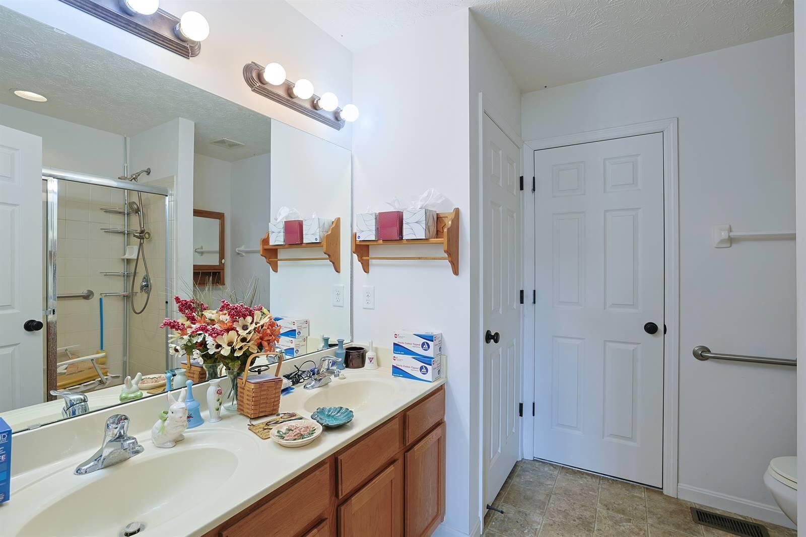 4281 Bergamot Drive, Tipp City, Ohio 45371