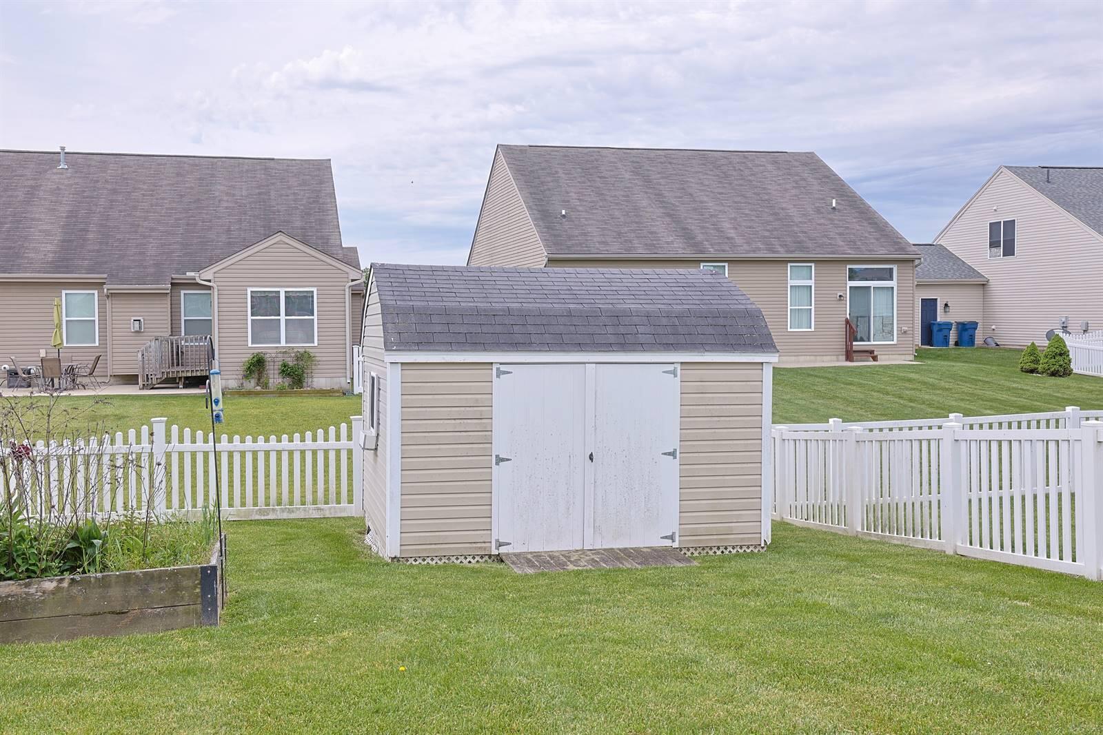 4281 Bergamot Drive, Tipp City, Ohio 45371