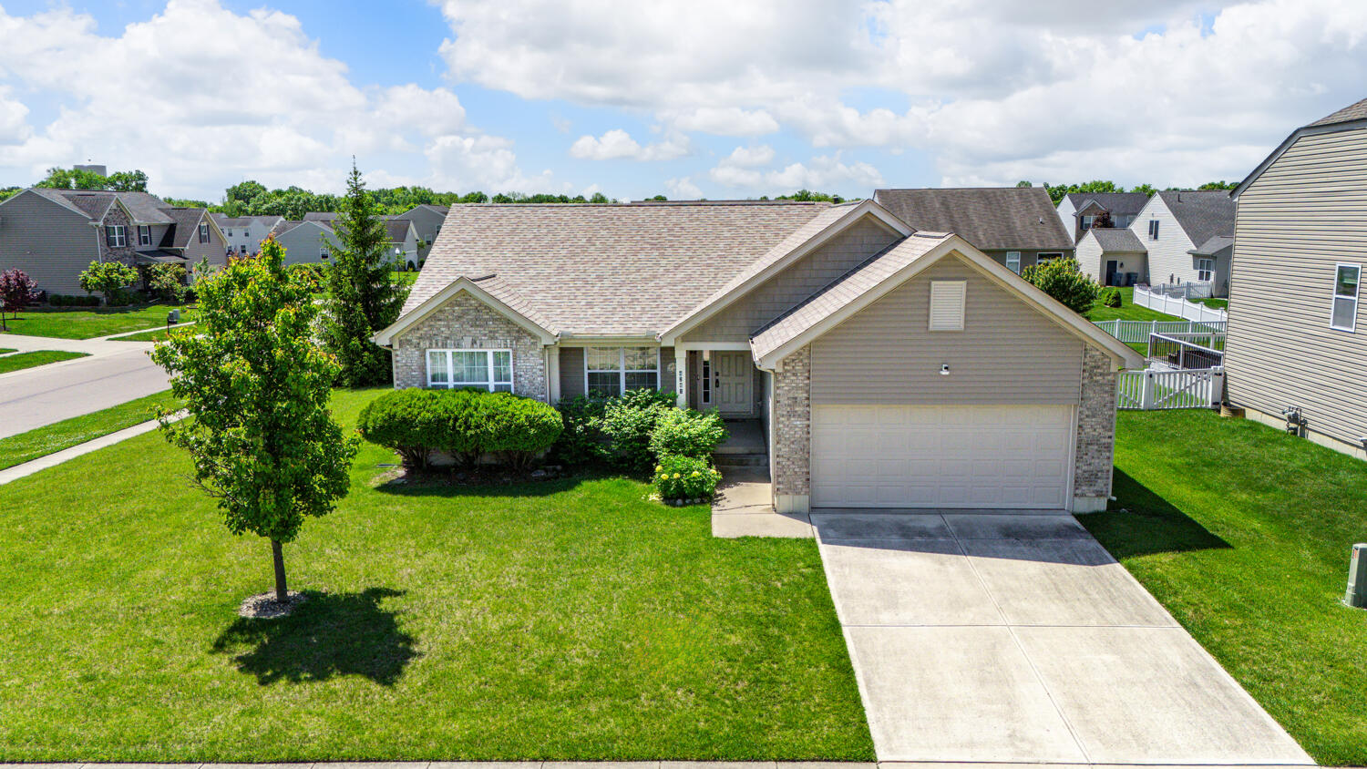 4281 Bergamot Drive, Tipp City, Ohio 45371