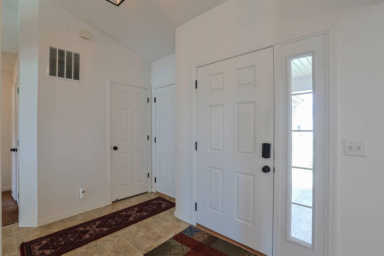 4281 Bergamot Drive, Tipp City, Ohio 45371