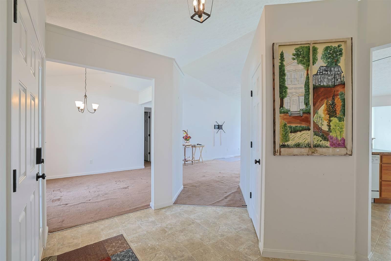 4281 Bergamot Drive, Tipp City, Ohio 45371