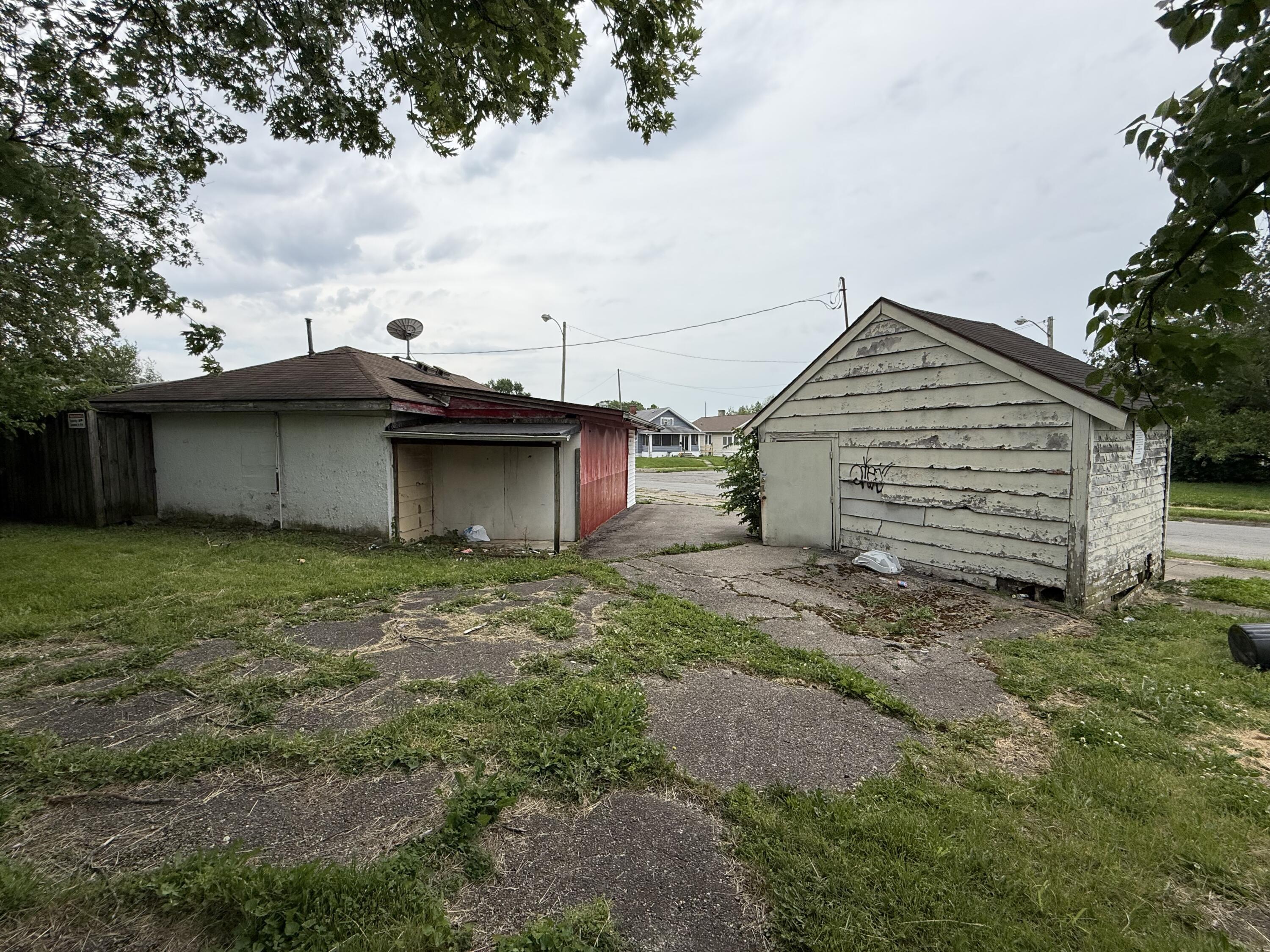 802 Southern Avenue, Springfield, Ohio 45505