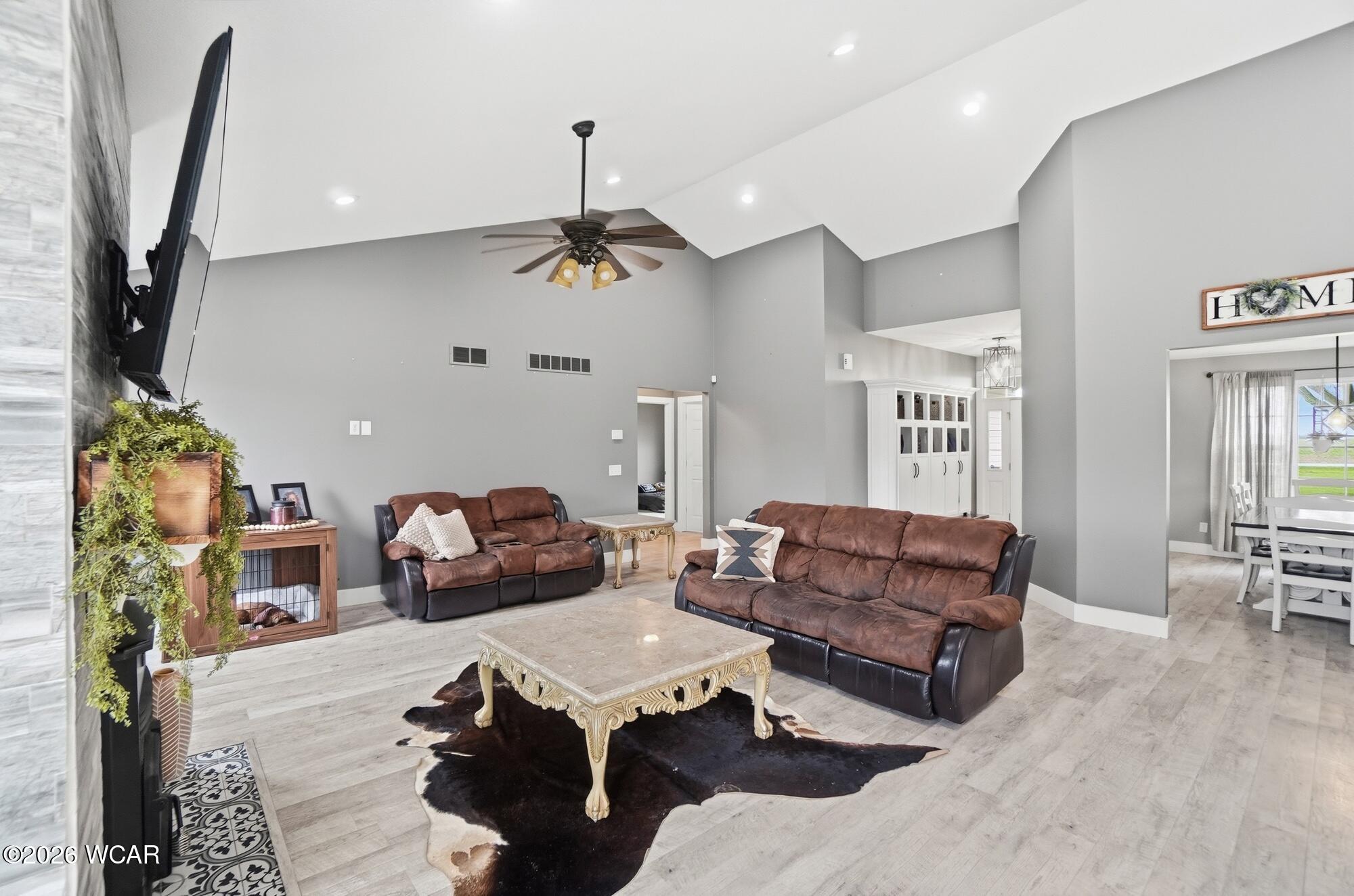 16120 Waynesfield Road, Waynesfield, Ohio