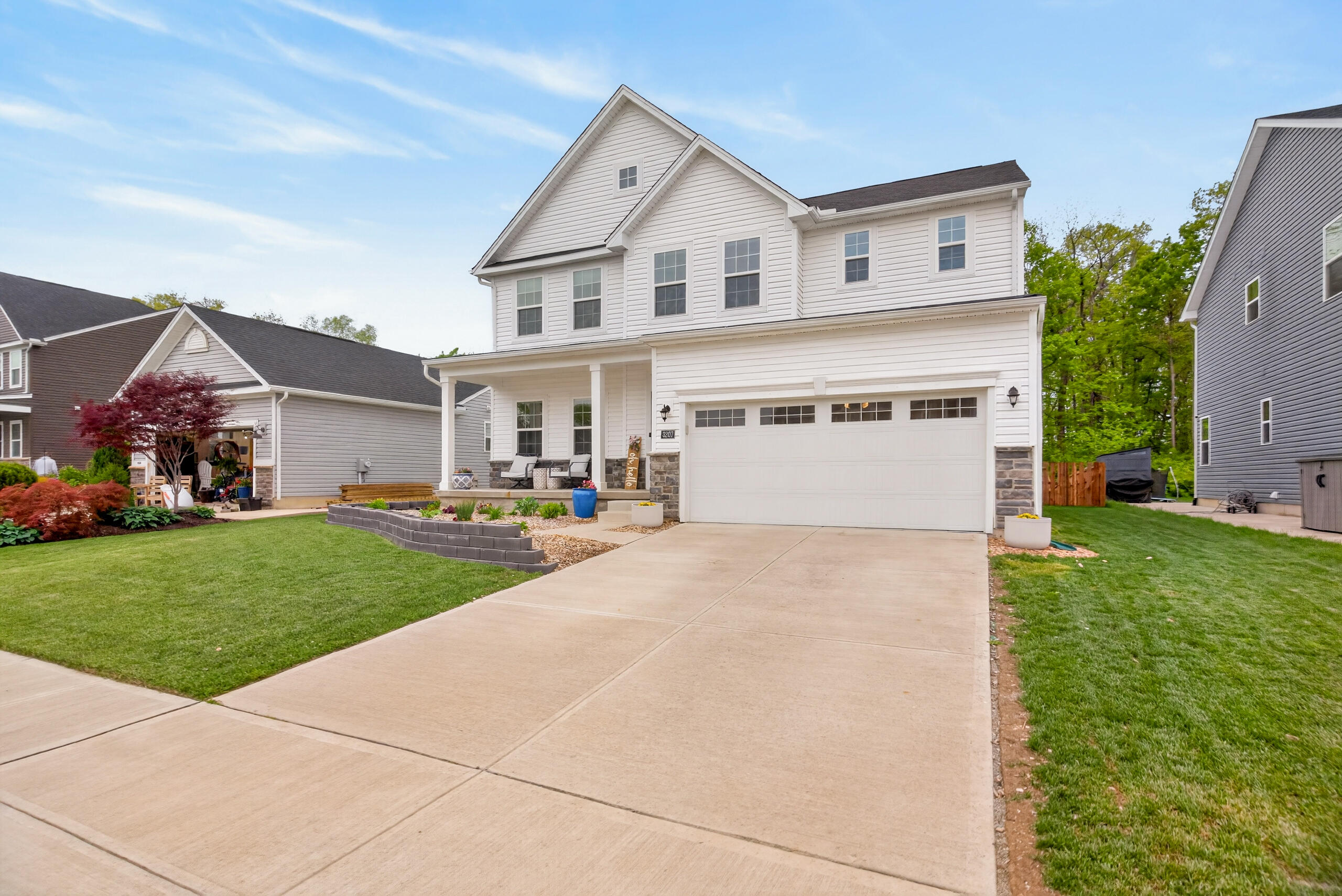 3207 White Ash Drive, Tipp City, Ohio 45371