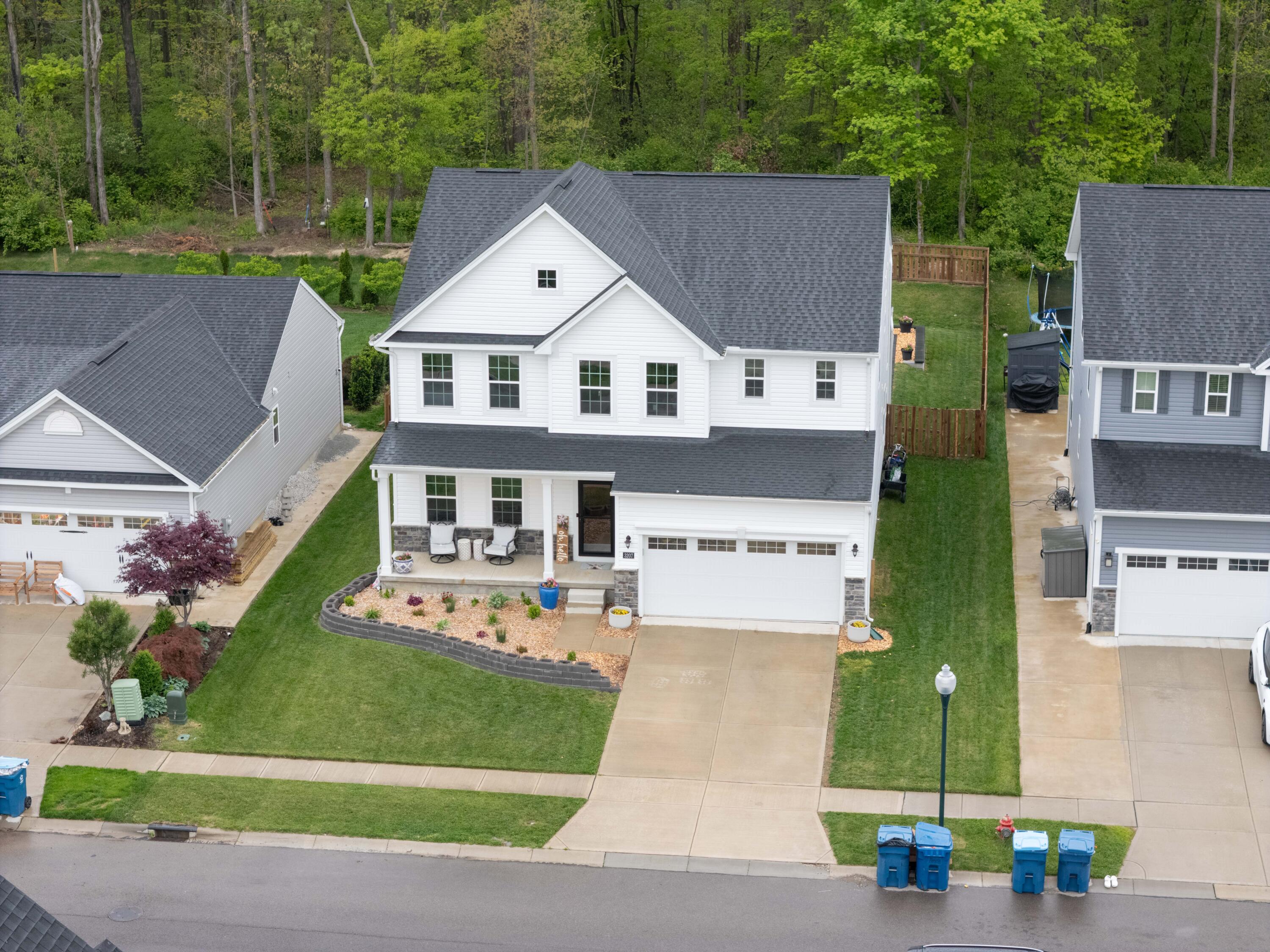 3207 White Ash Drive, Tipp City, Ohio 45371