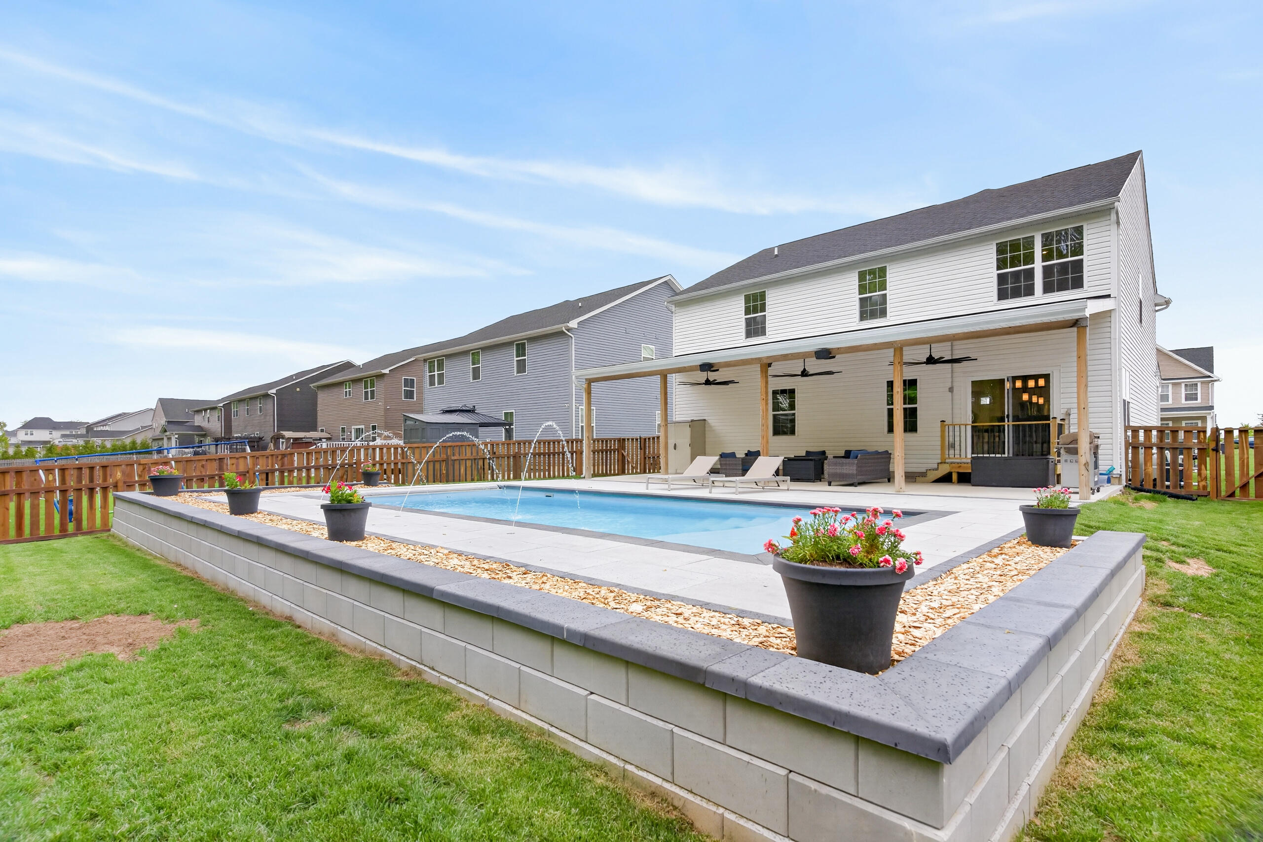 3207 White Ash Drive, Tipp City, Ohio 45371