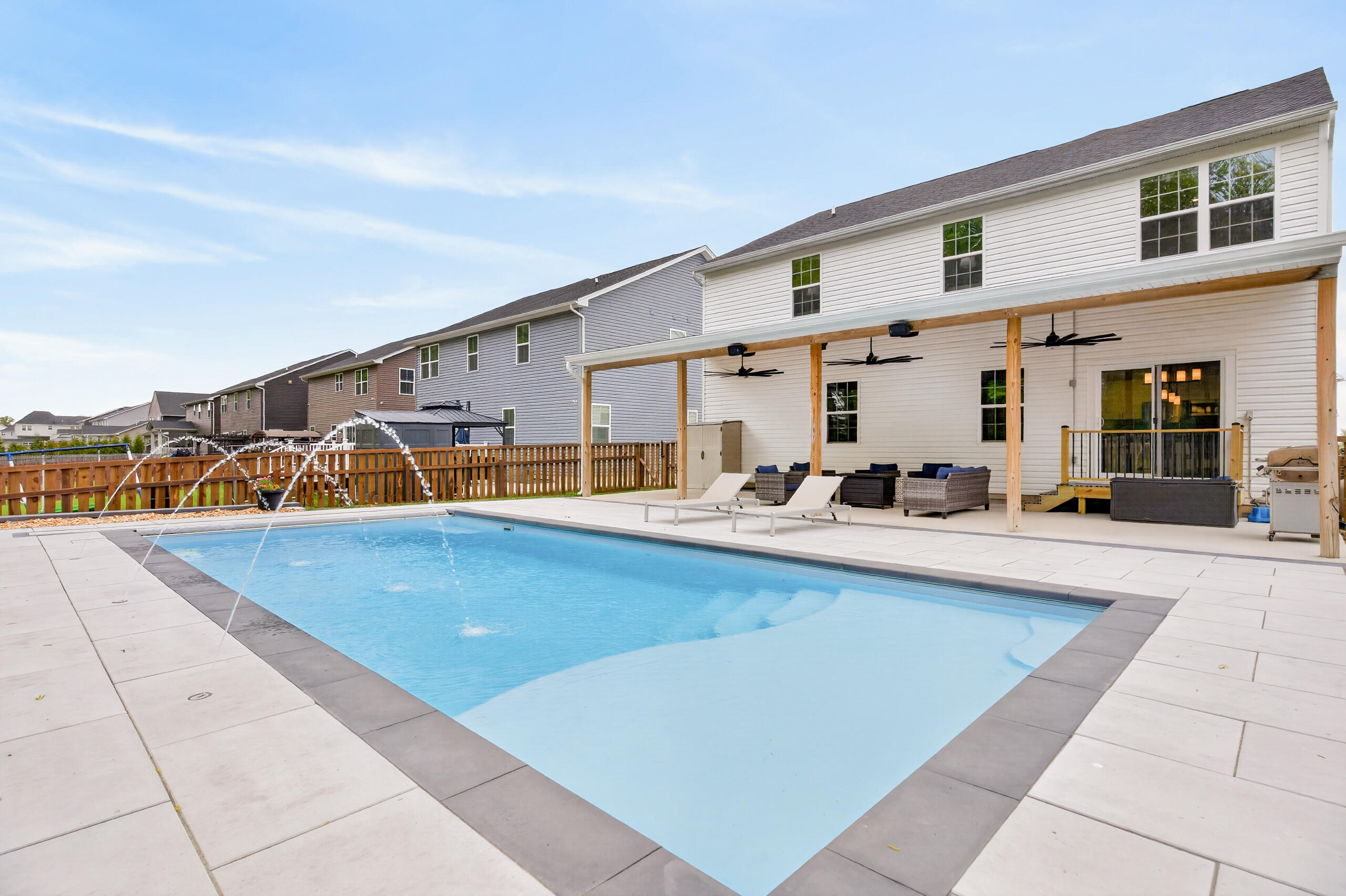 3207 White Ash Drive, Tipp City, Ohio 45371