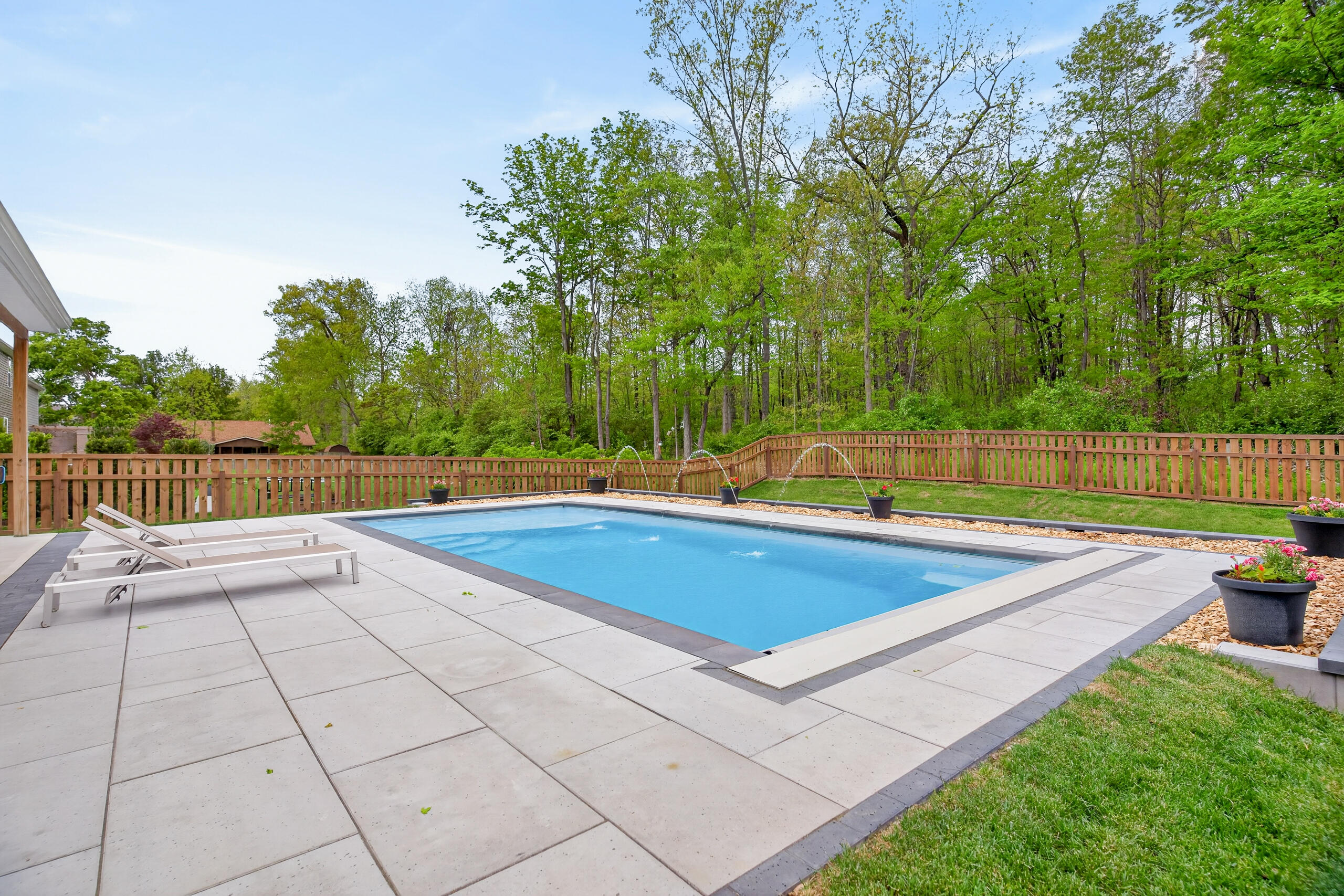 3207 White Ash Drive, Tipp City, Ohio 45371