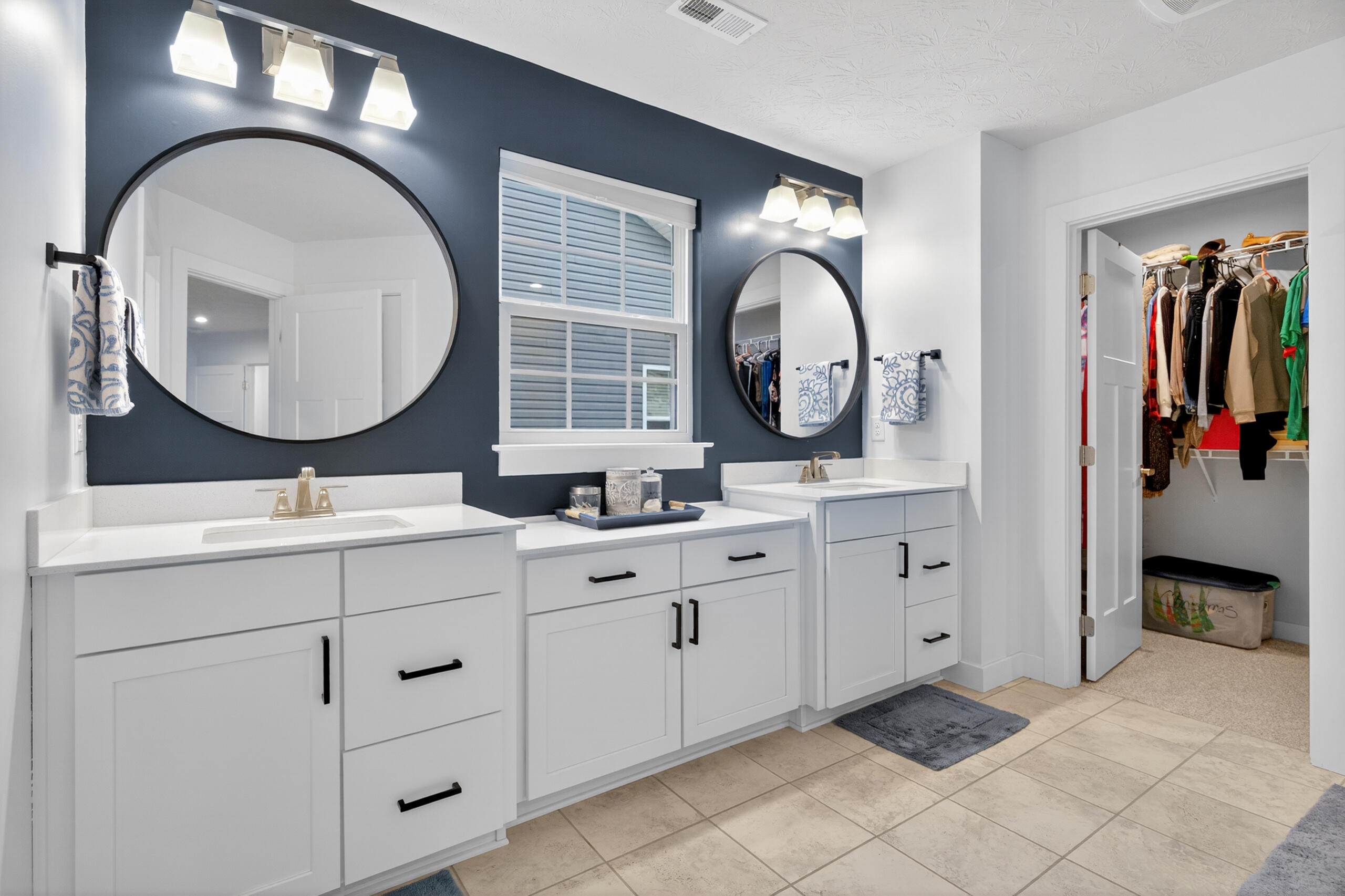 3207 White Ash Drive, Tipp City, Ohio 45371