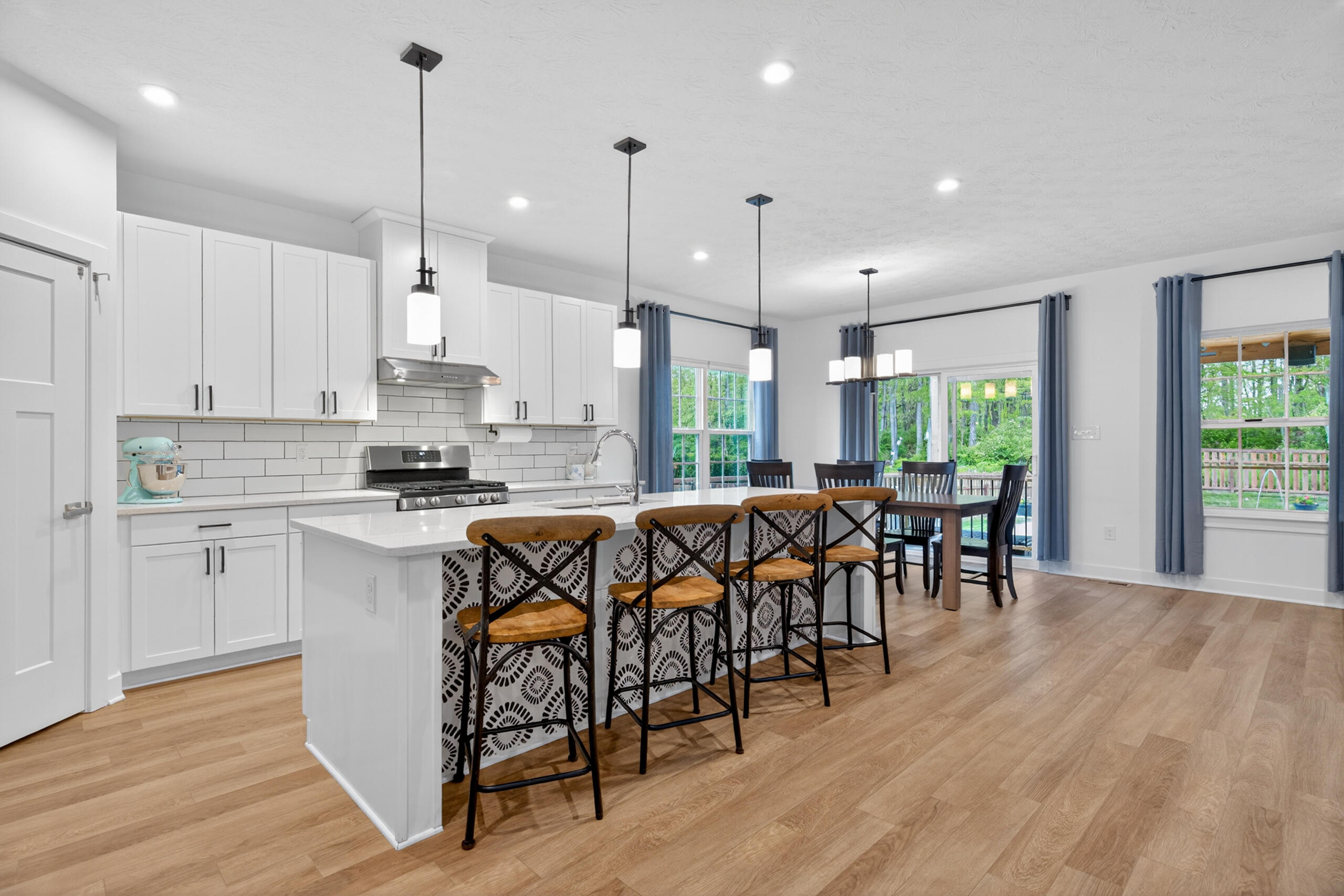 3207 White Ash Drive, Tipp City, Ohio 45371