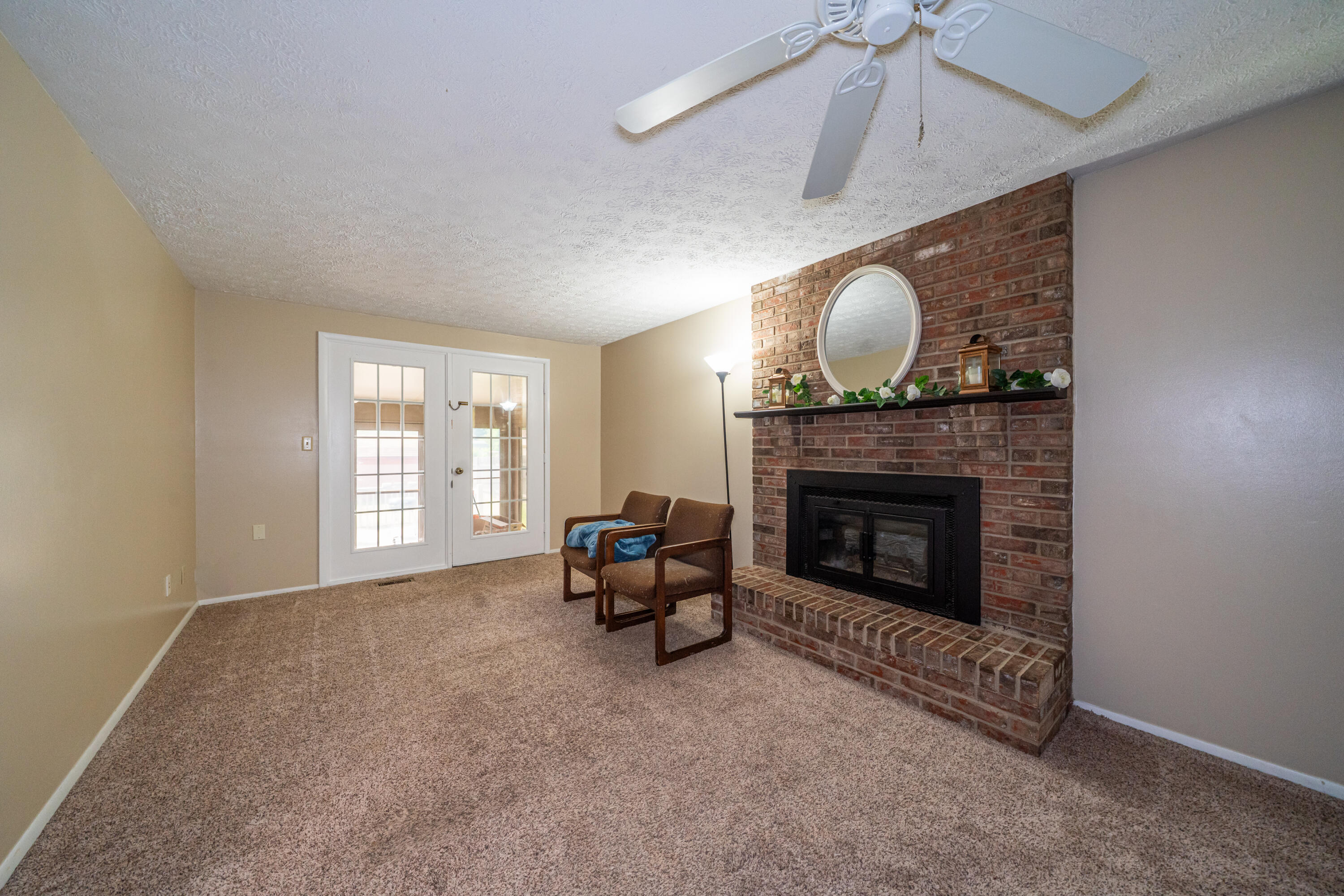 4200 Linchmere Drive, Clayton, Ohio 45415